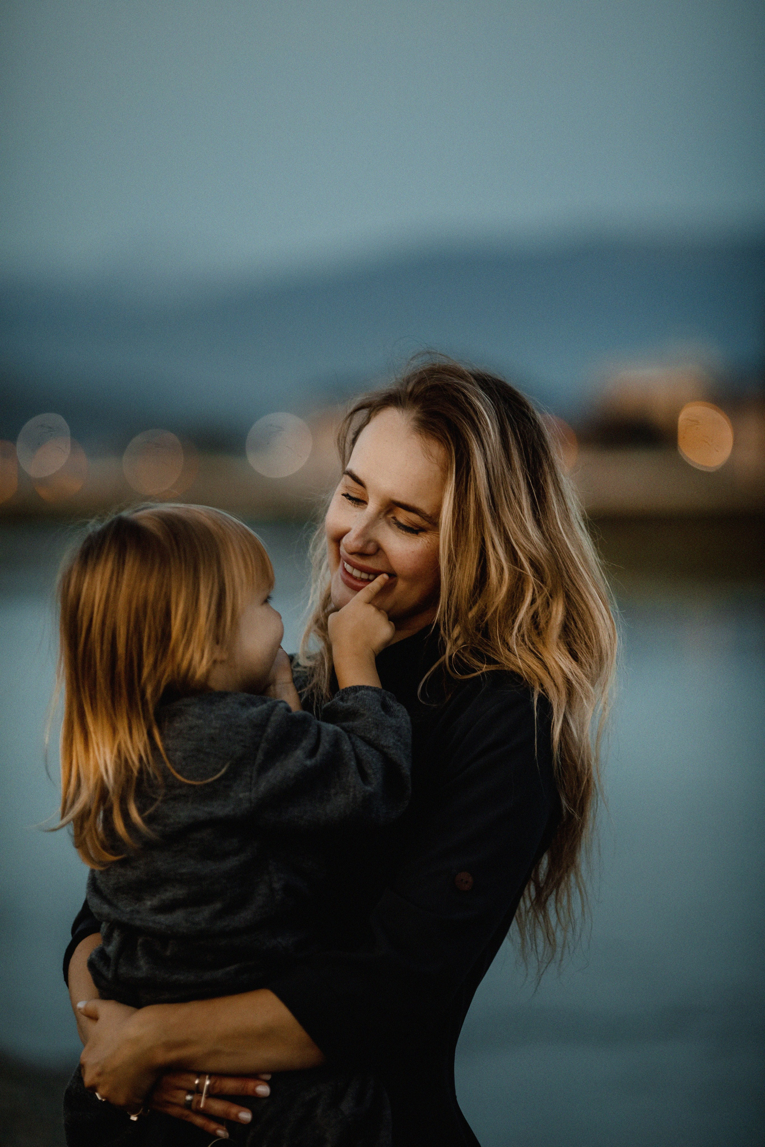 МАМА и малыш. Фотограф материнства и таинства кормления Екатерина Кузьмин