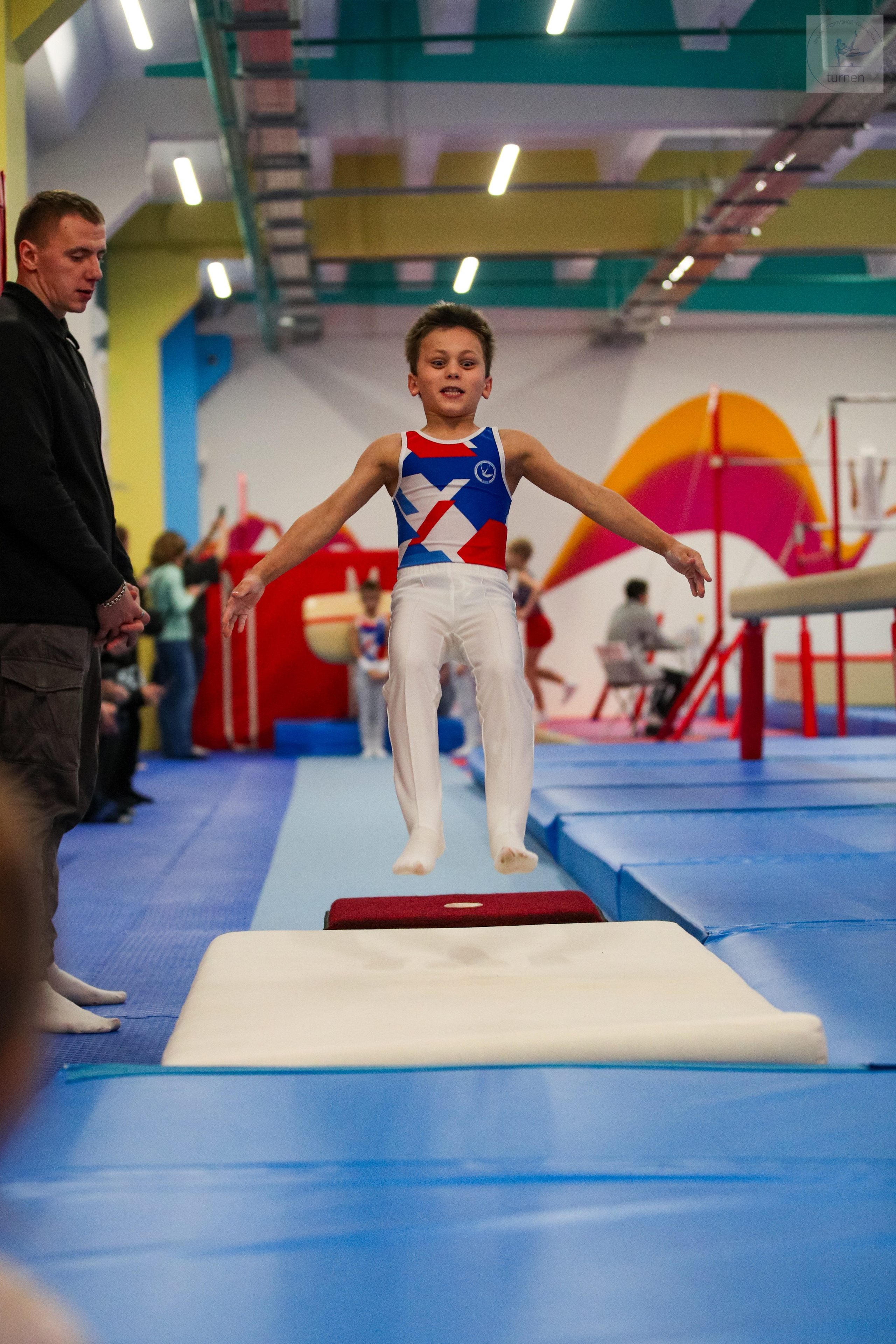 Спортивная гимнастика. Юниоры. Фотограф в Москве портреты | репортажи | спорт