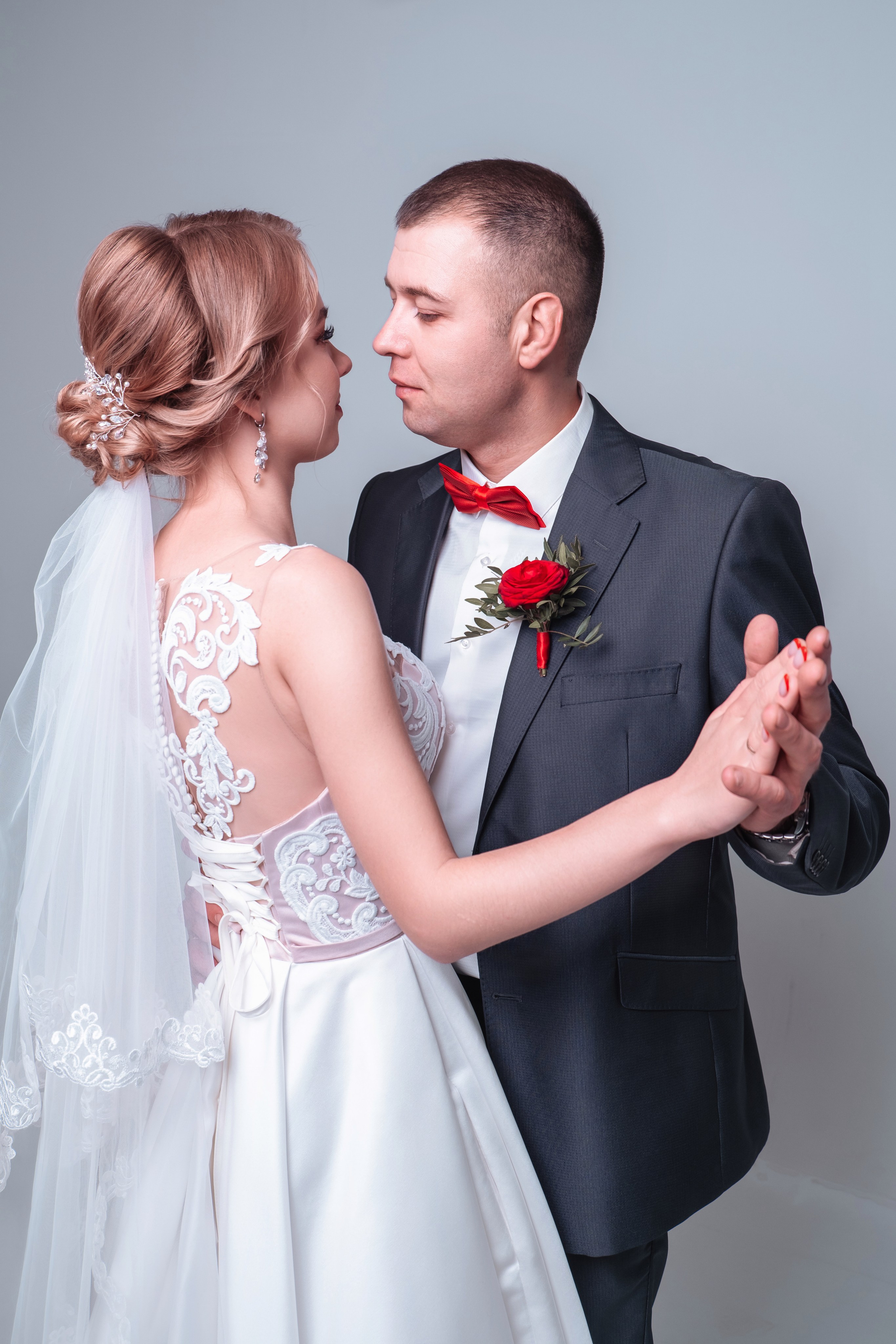 Свадебный фотограф Смоленск, Лучший свадебный фотограф Смоленск , Фотосессия на свадьбу в Смоленске, Профессиональная свадебная фотосъемка, Свадебная студия, Бесплатная консультация по свадебной фотосъемке, Индивидуальный подход к каждой паре, Авторская обработка фотографий, Свадебные альбомы и фотокниги, Цены на свадебную фотосъемку, Свадебный фотограф, Лучший свадебный фотограф, дешевый свадебный фотограф, смоленск, свадьба смоленск, 