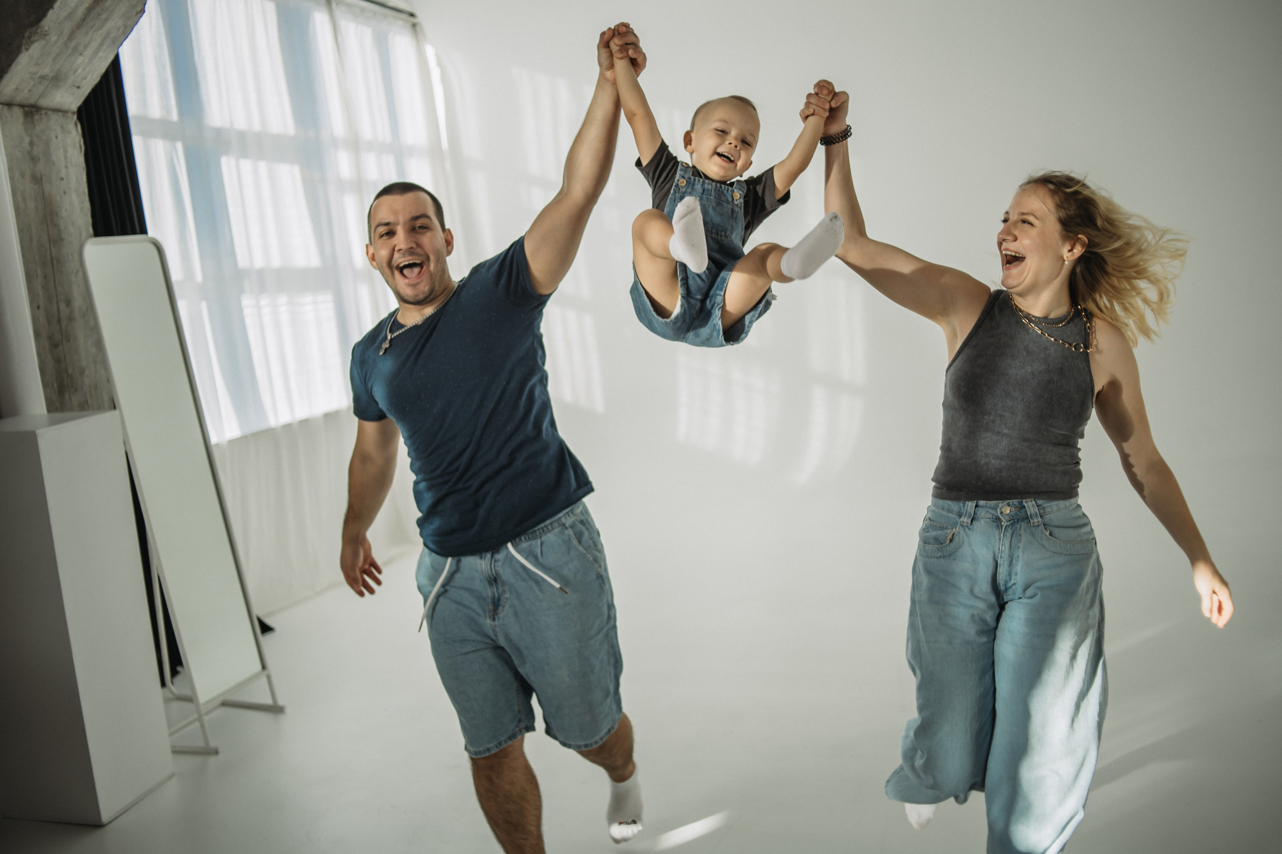 Евгений, Валерия, Макар. Фотограф Регина Крикунова г. Красноярск