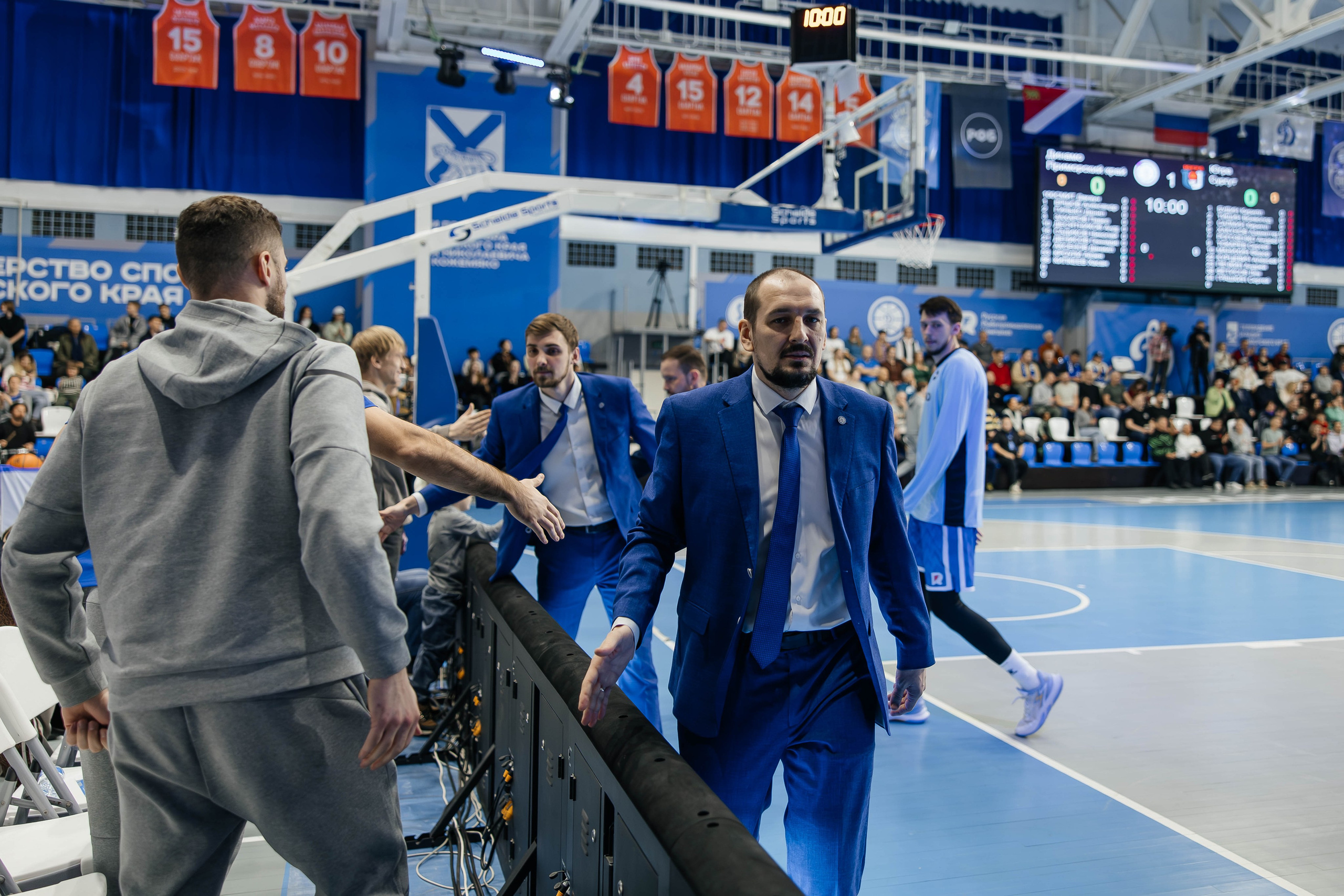 Баскетбол — Динамо. Репортажный и свадебный фотограф во Владивостоке Максим Цой