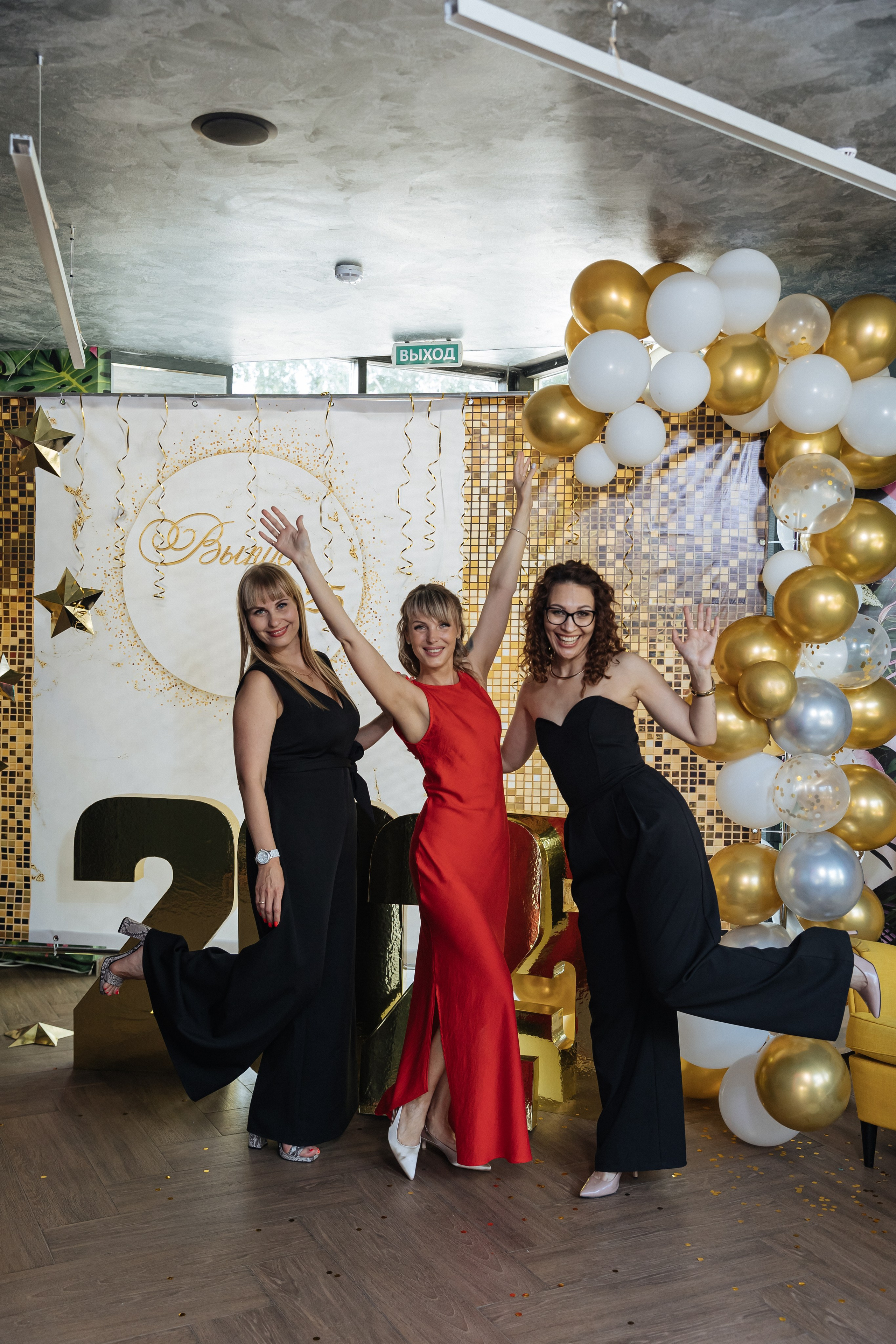 Выпускной 2025. Мозжерина Ирина — Свадебный и семейный фотограф в Екатеринбурге