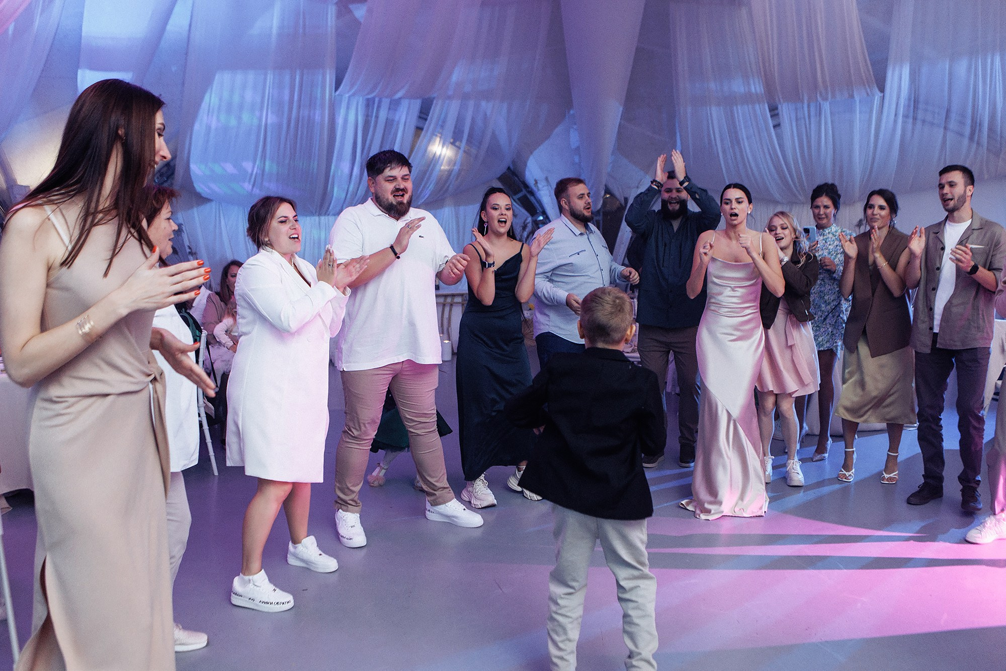 Леша и Даша 21.09.24. Свадебный фотограф Владивосток Алина Гевондова