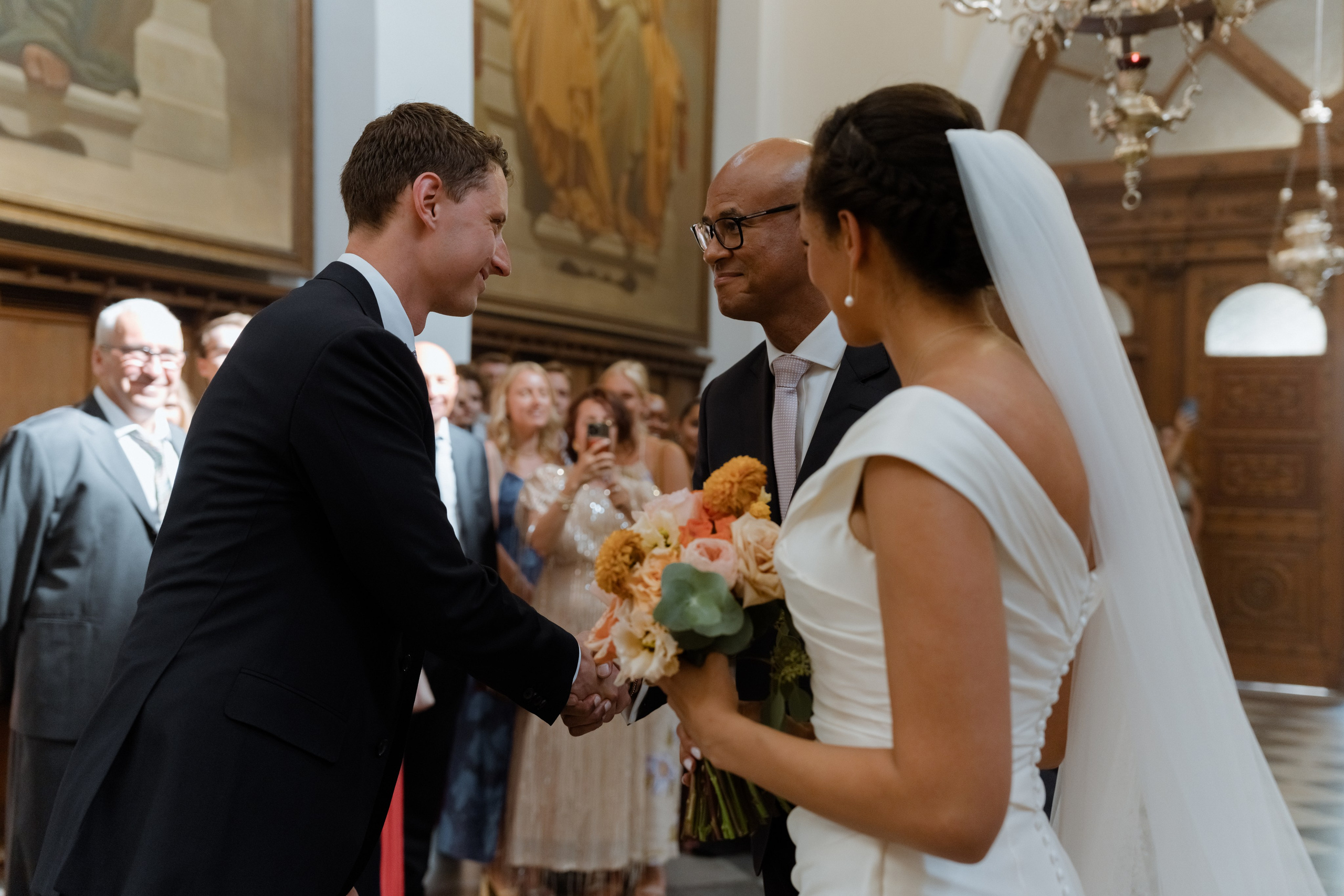 Viktor-Daniela. Elopement Wedding Photographer