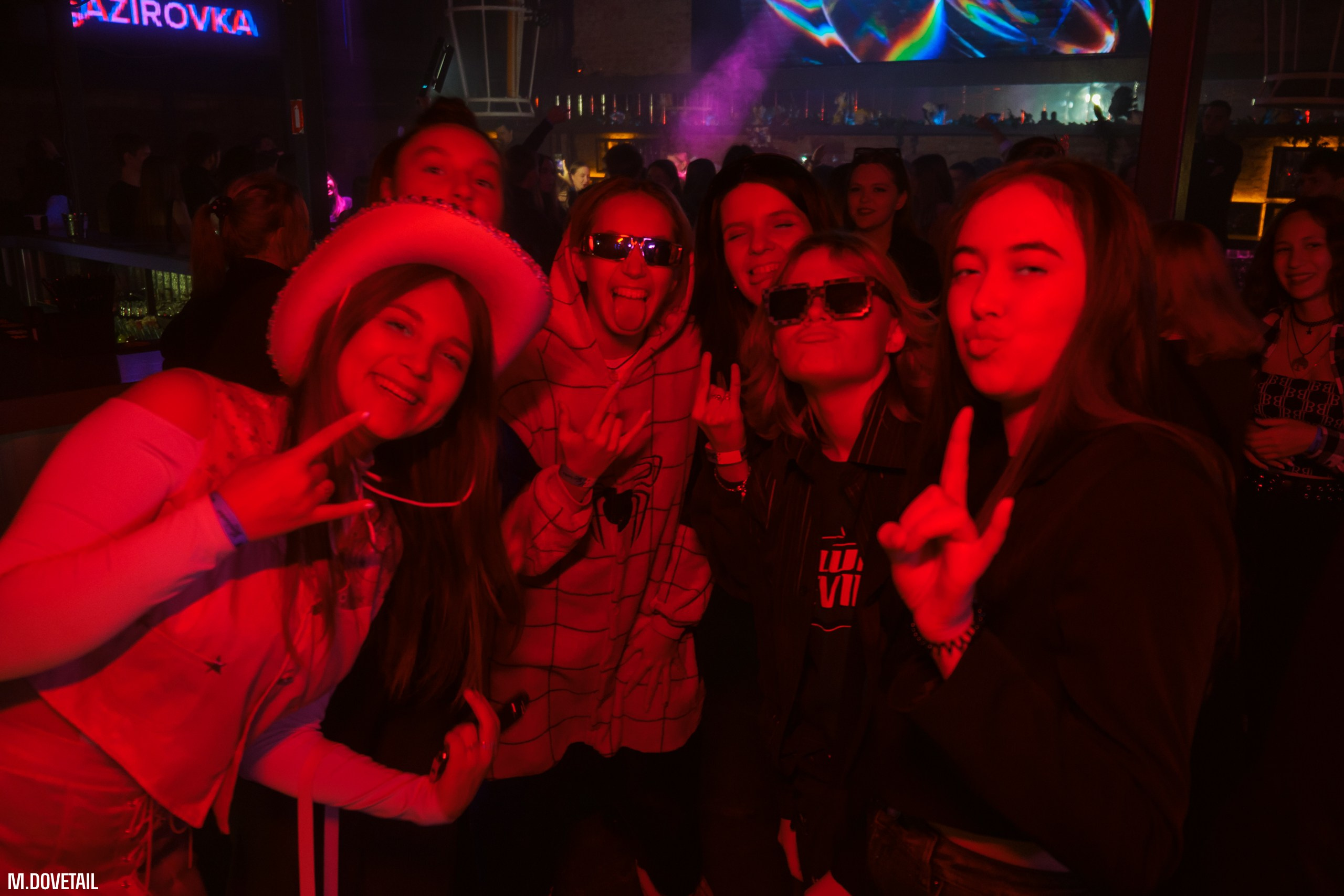 ПОСВЯТ ЧГПУ 2024 | MEMES PARTY. Mike Dovetail | Портретный и репортажный фотограф