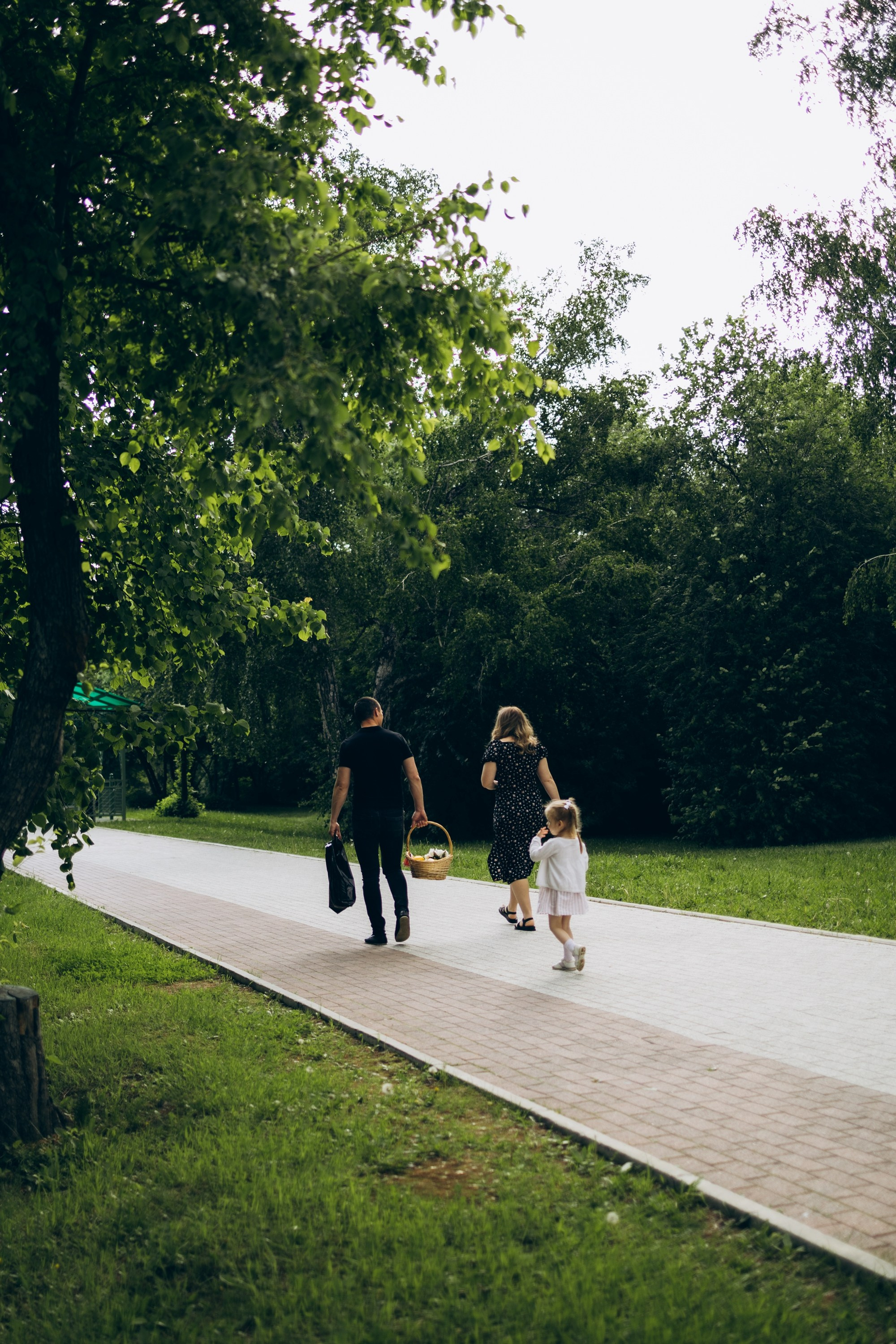 Фото пикник на Иерусалимской горе. Свадебный Фотограф в Иркутске Екатерина Елисеева