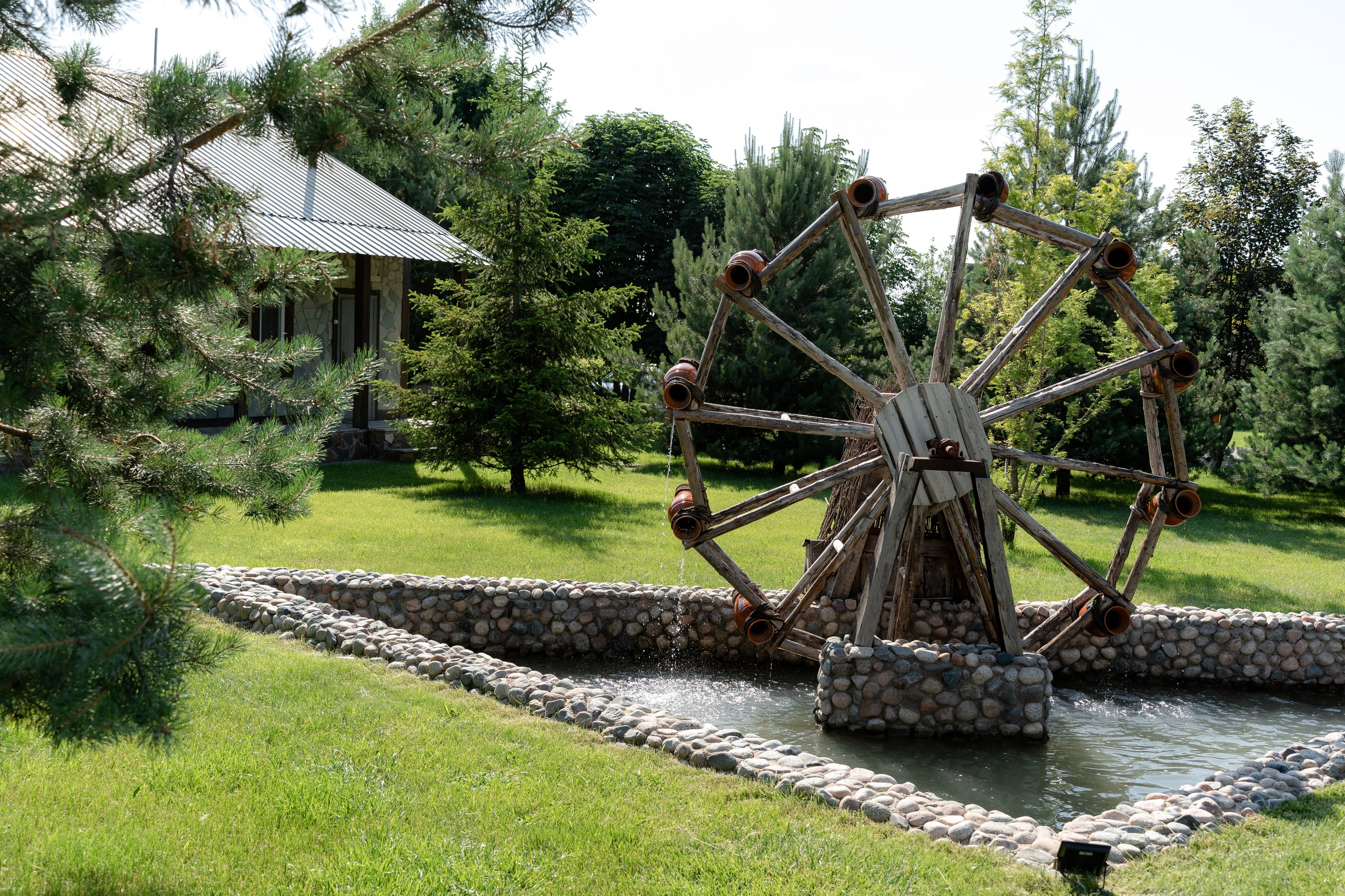 Bekzhan & Ardak. Galam media