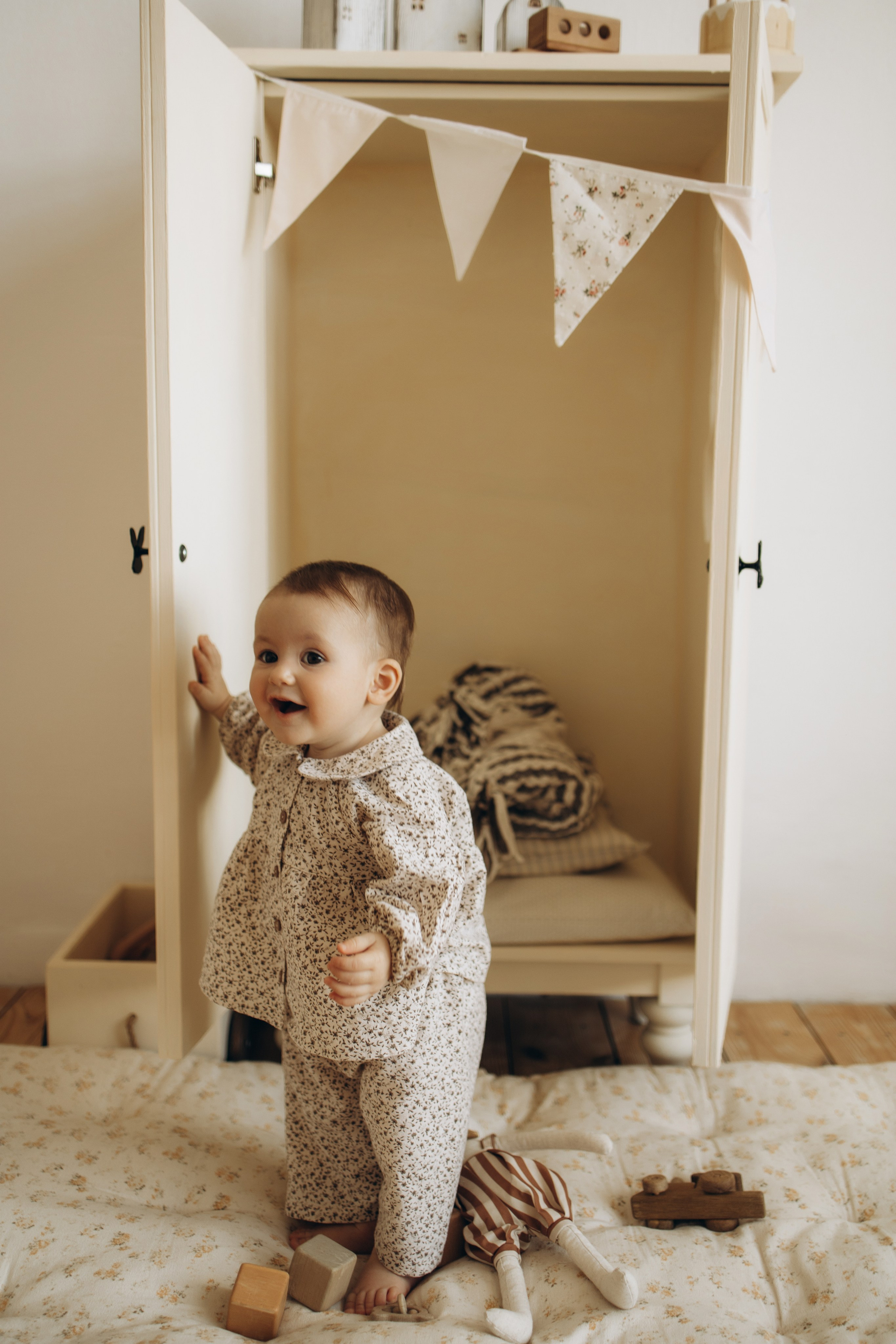 Эмилии годик. Самый теплый фотограф в Краснодаре Рябоконь Ксения