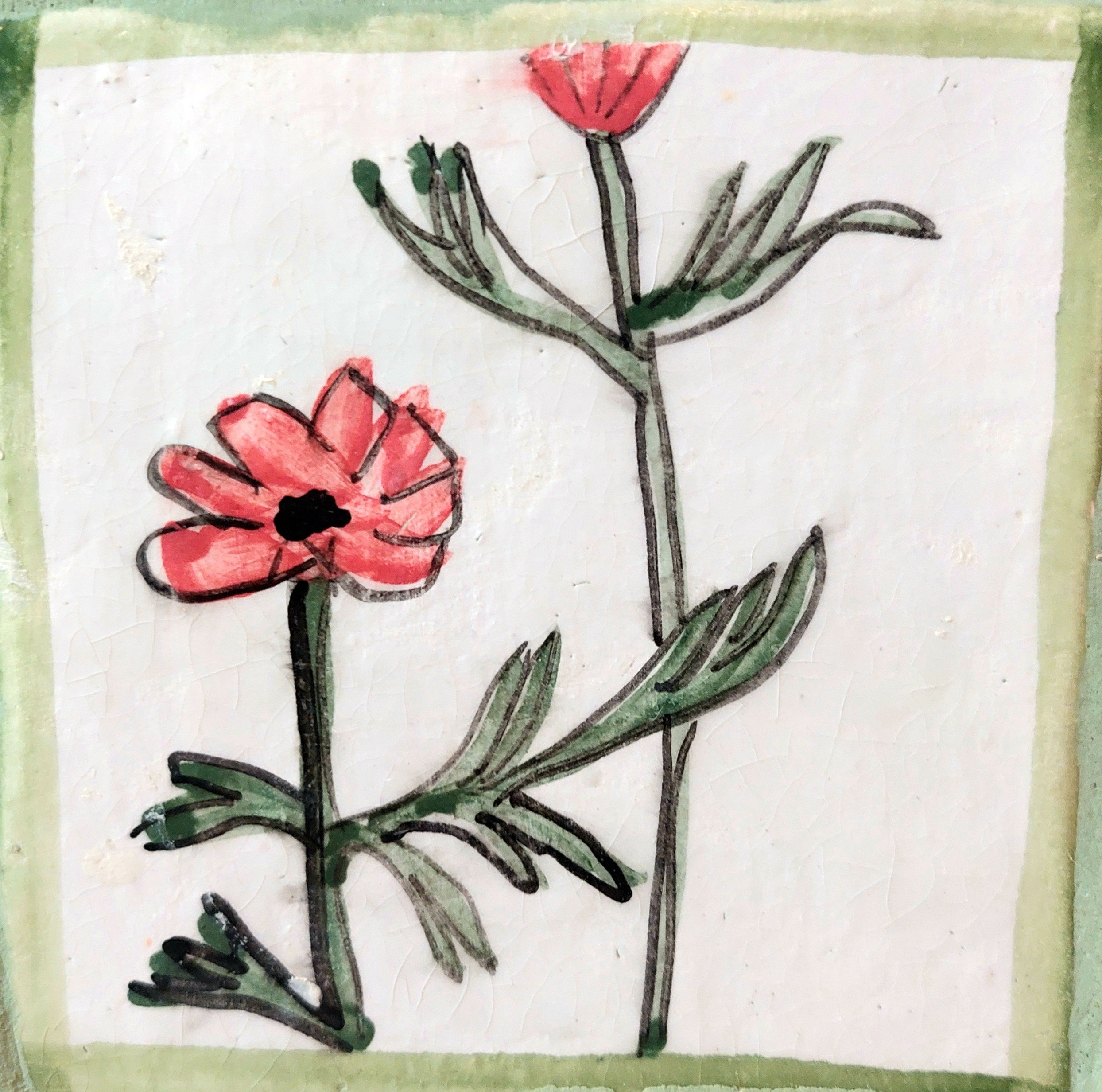 Много плиток-цветочков. Керамика с историей. Елена Рогалёва