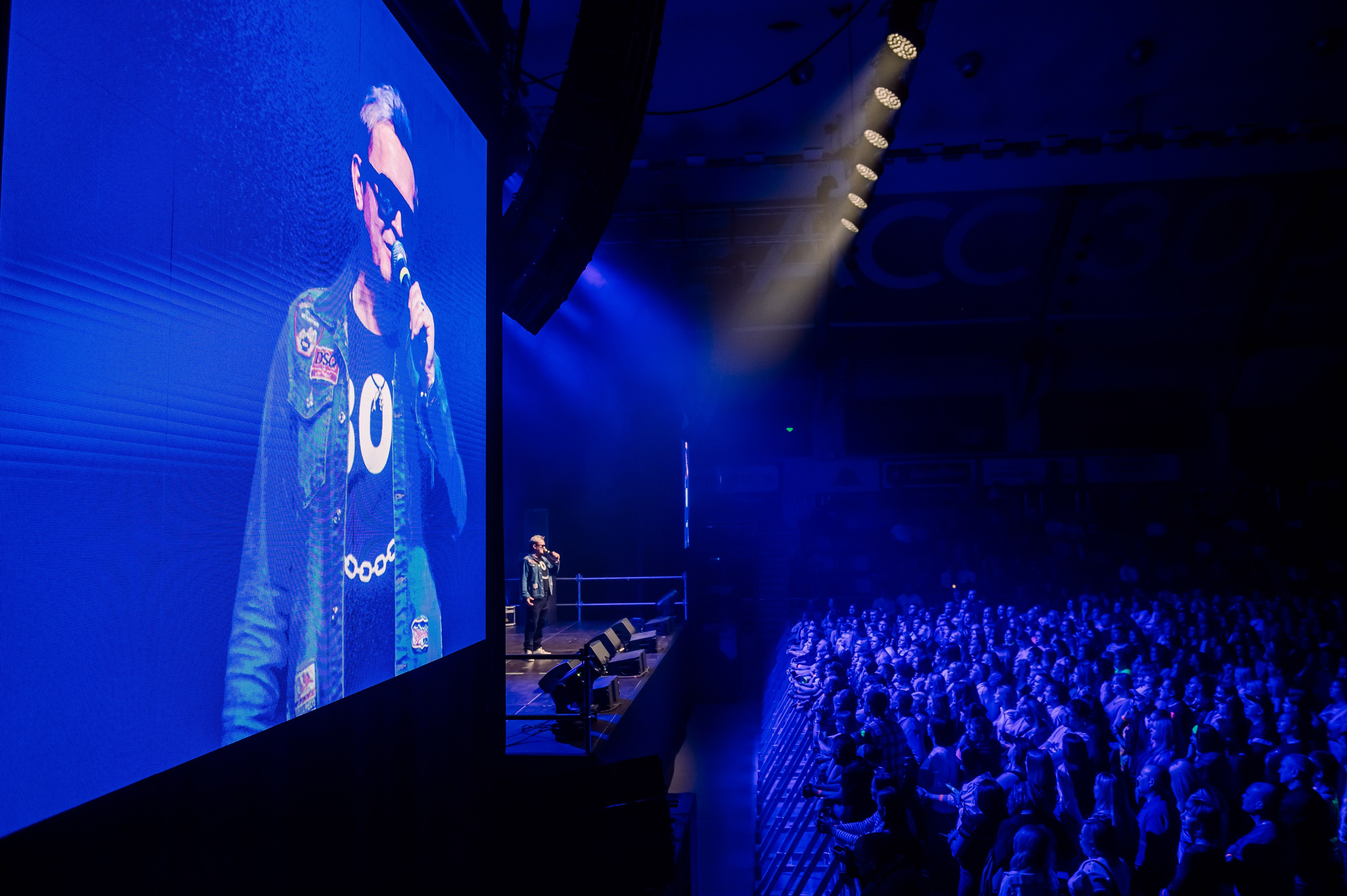 Дискач 90-х в Кемерово, СРК Арена. Детский фотограф, семейный фотограф и репортажи в Кемерово