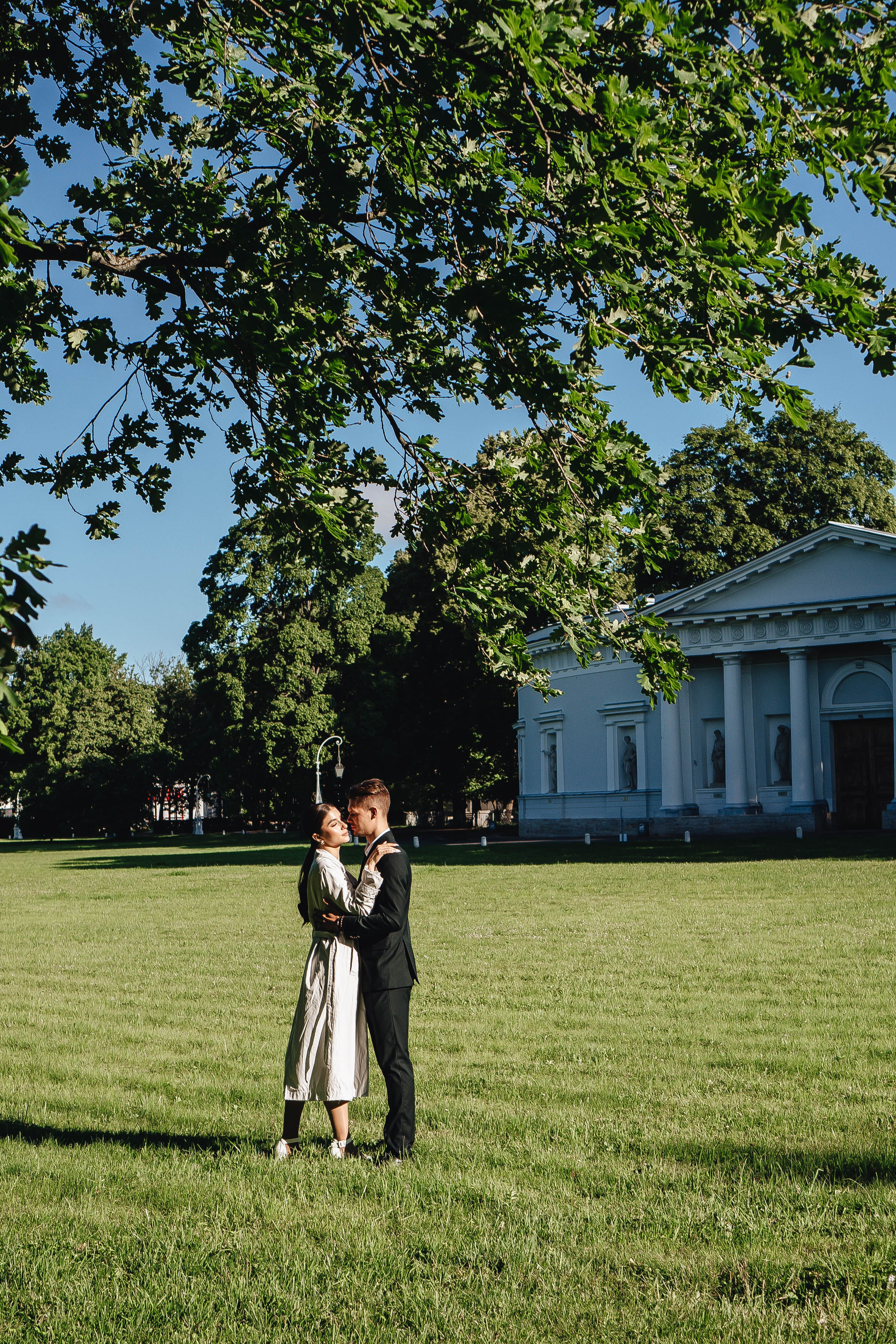 СВАДЕБНАЯ СЬЕМКА НА РАССВЕТЕ НА ЕЛАГИНОМ ОСТОРОВЕ. Профессиональный фотограф, Санкт-Петербург — Виктория Богомолова