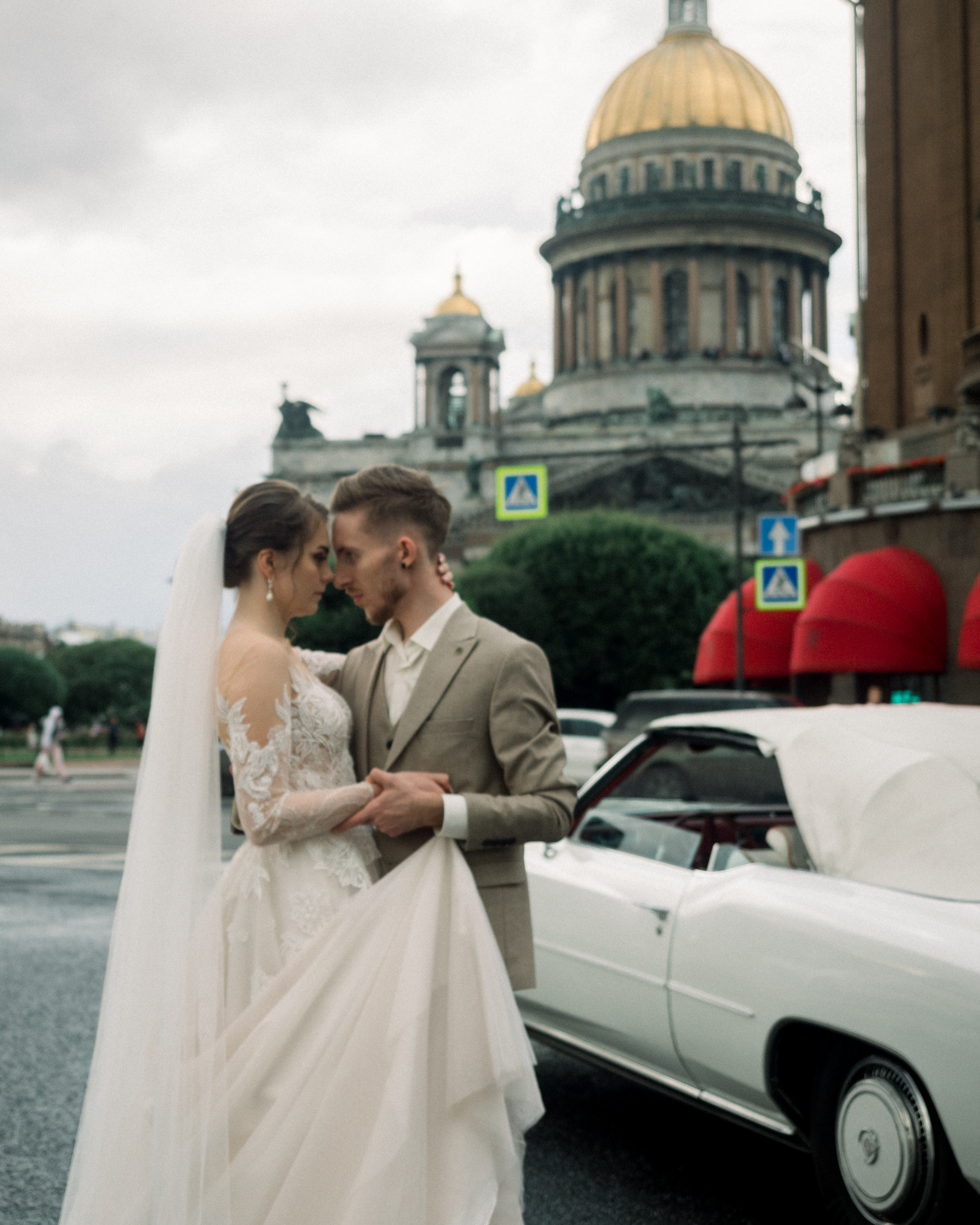Свадебный фотограф и семейный фотограф в Санкт-Петербурге Вик Патюков. Фотограф и видеограф Виктор Пати