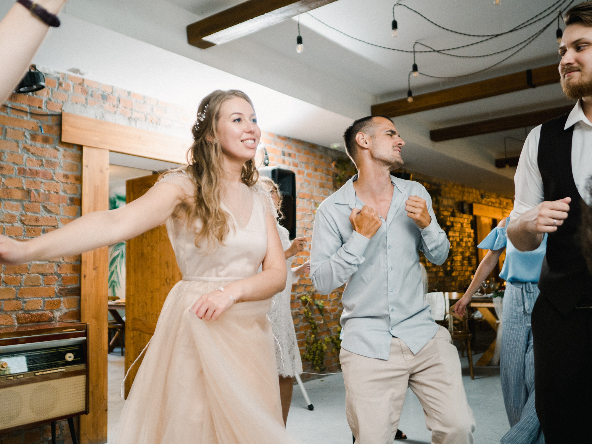 Свадебный фотограф и семейный фотограф в Санкт-Петербурге Вик Патюков. Фотограф и видеограф Виктор Пати