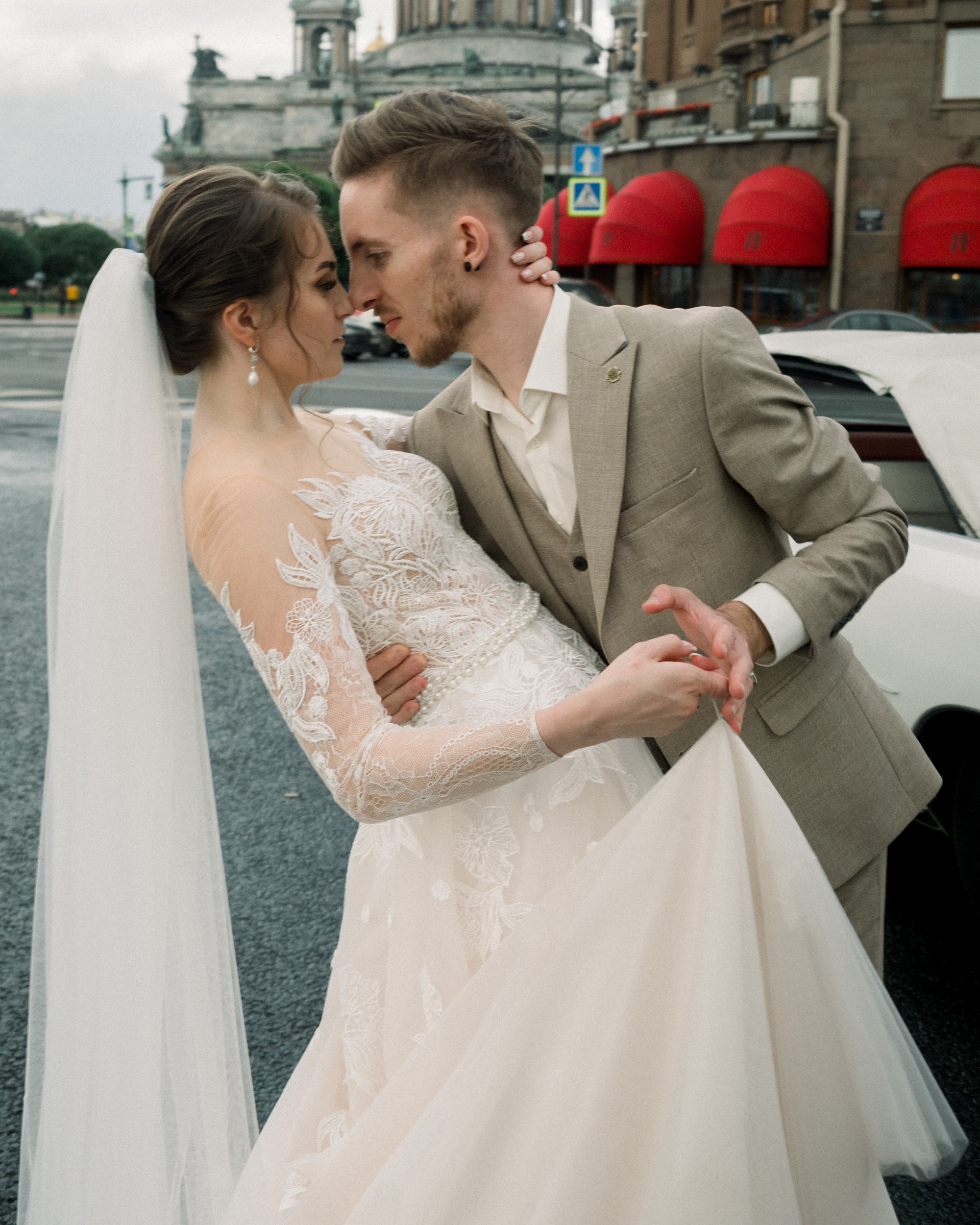 Свадебный фотограф и семейный фотограф в Санкт-Петербурге Вик Патюков. Фотограф и видеограф Виктор Пати