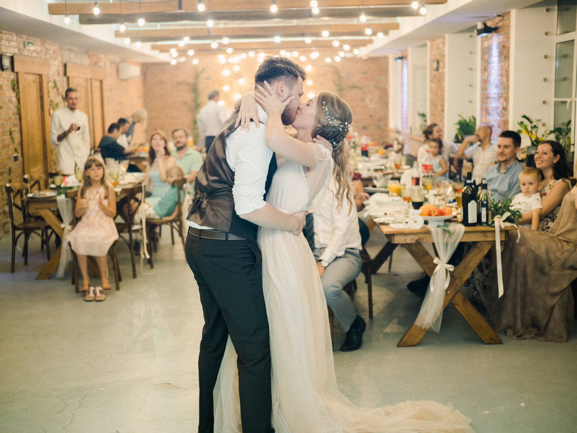 Свадебный фотограф и семейный фотограф в Санкт-Петербурге Вик Патюков. Фотограф и видеограф Виктор Пати