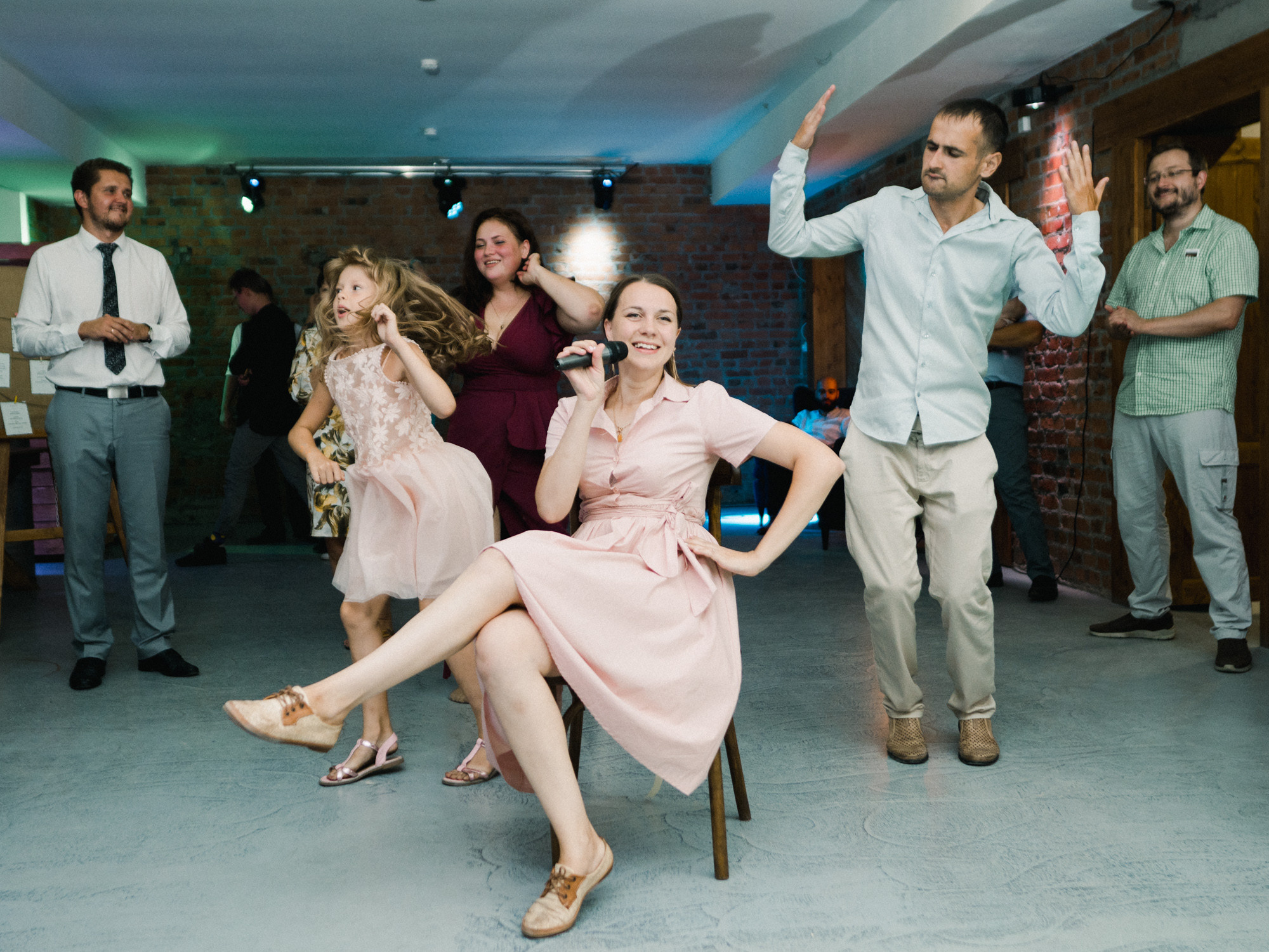 Свадебный фотограф и семейный фотограф в Санкт-Петербурге Вик Патюков. Фотограф и видеограф Виктор Пати