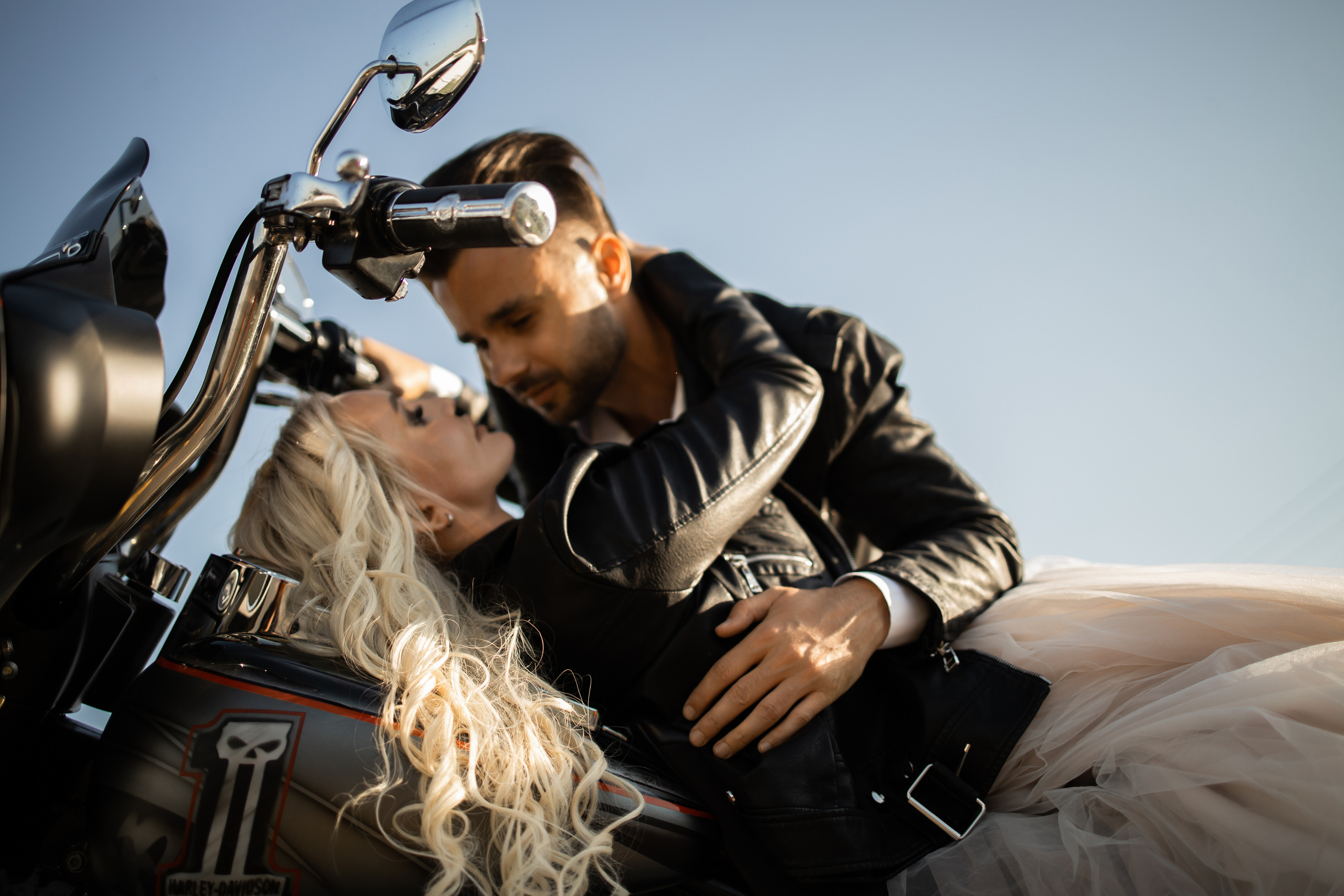 MOTO WEDD. Валерия Солнцева свадебный и семейный фотограф