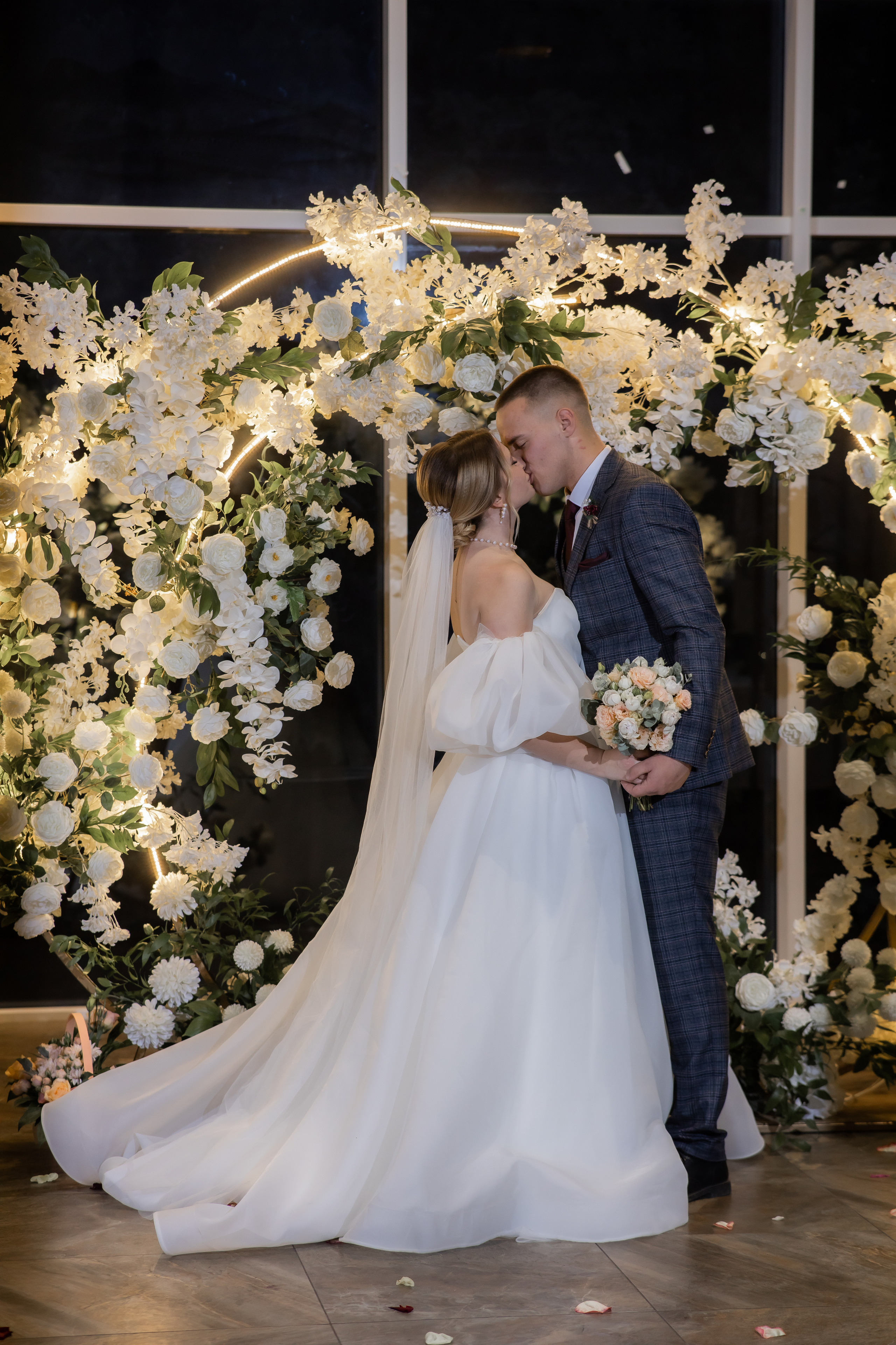 LOVE & WINE. Валерия Солнцева свадебный и семейный фотограф