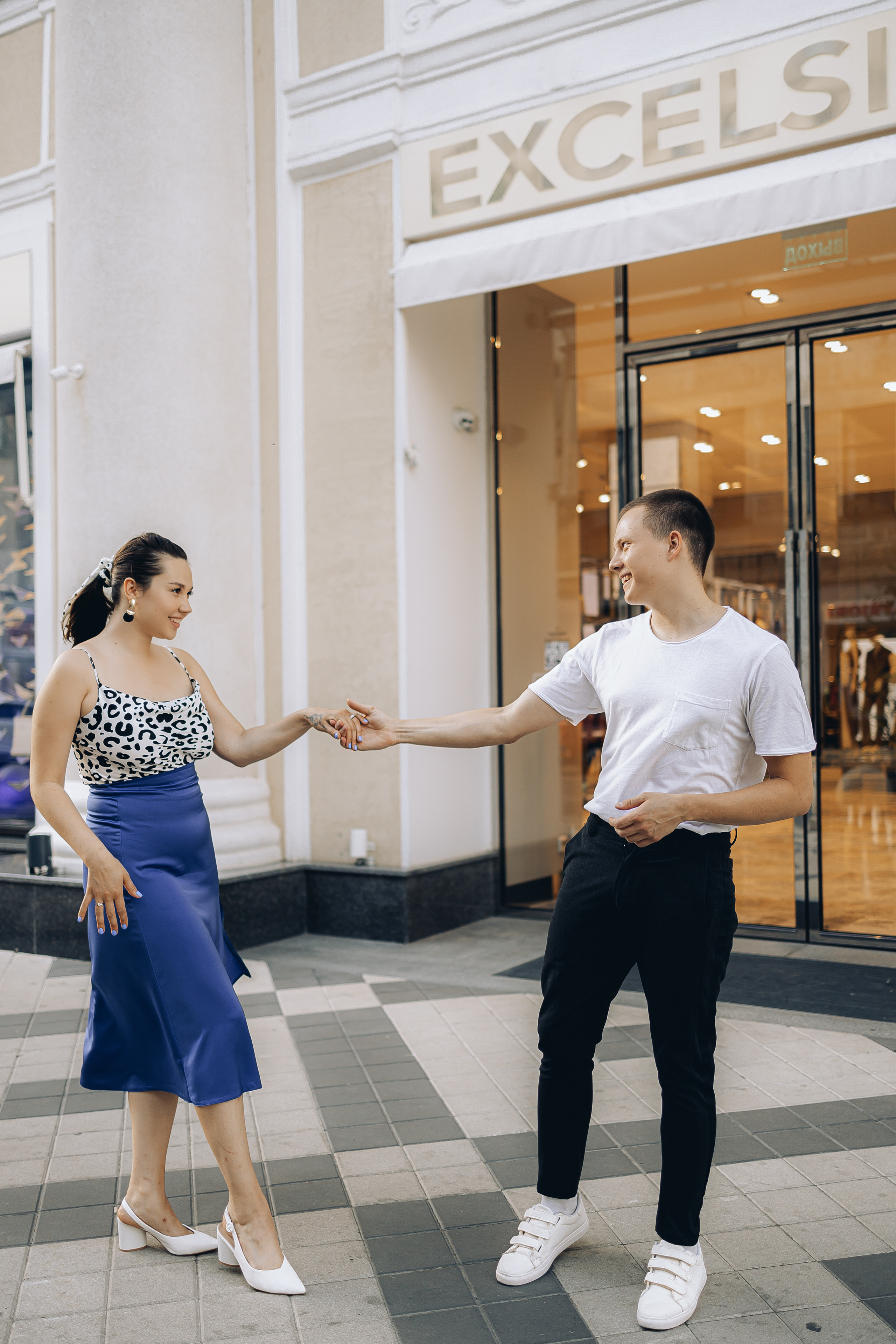 Love in a Town. Валерия Солнцева свадебный и семейный фотограф