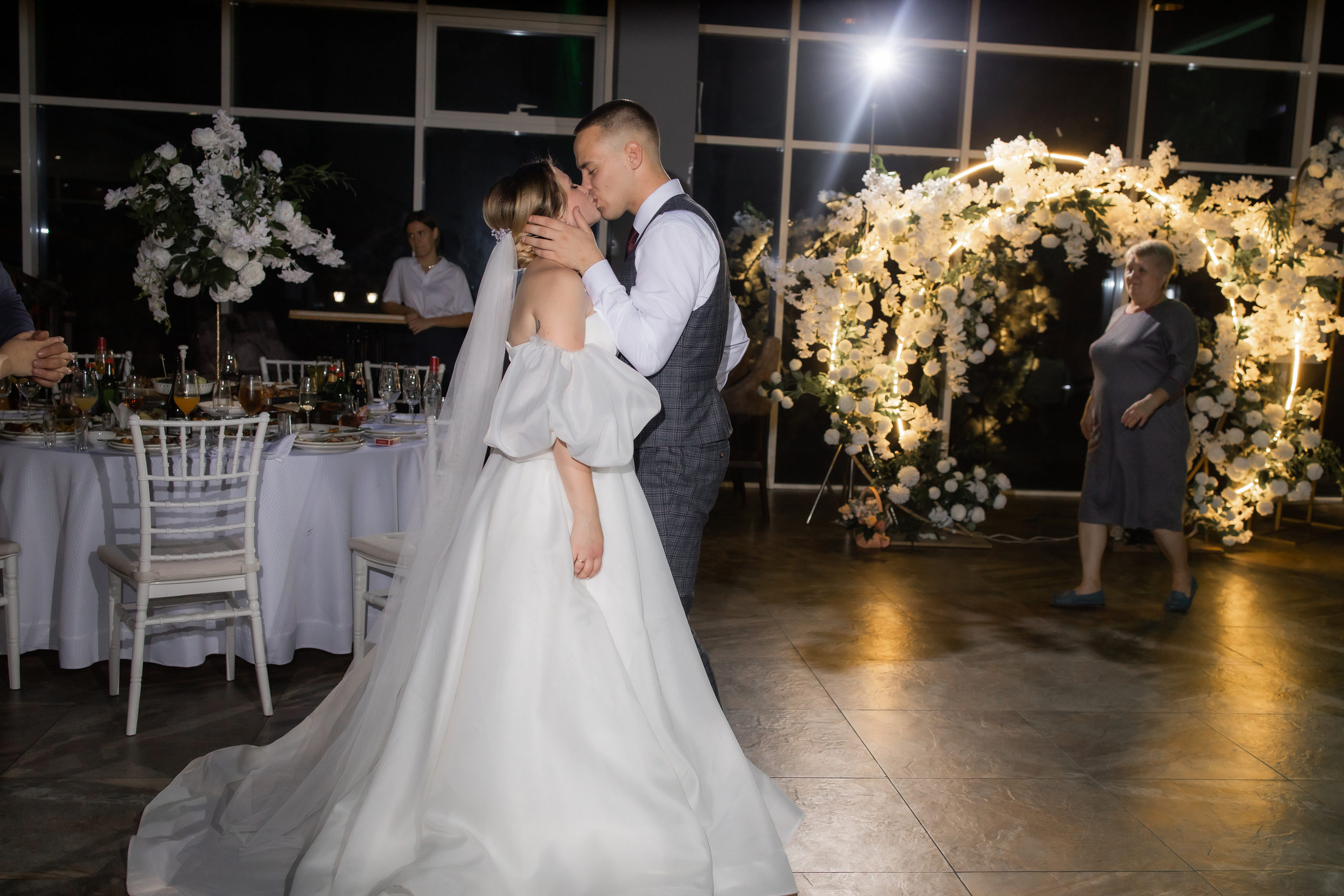 LOVE & WINE. Валерия Солнцева свадебный и семейный фотограф