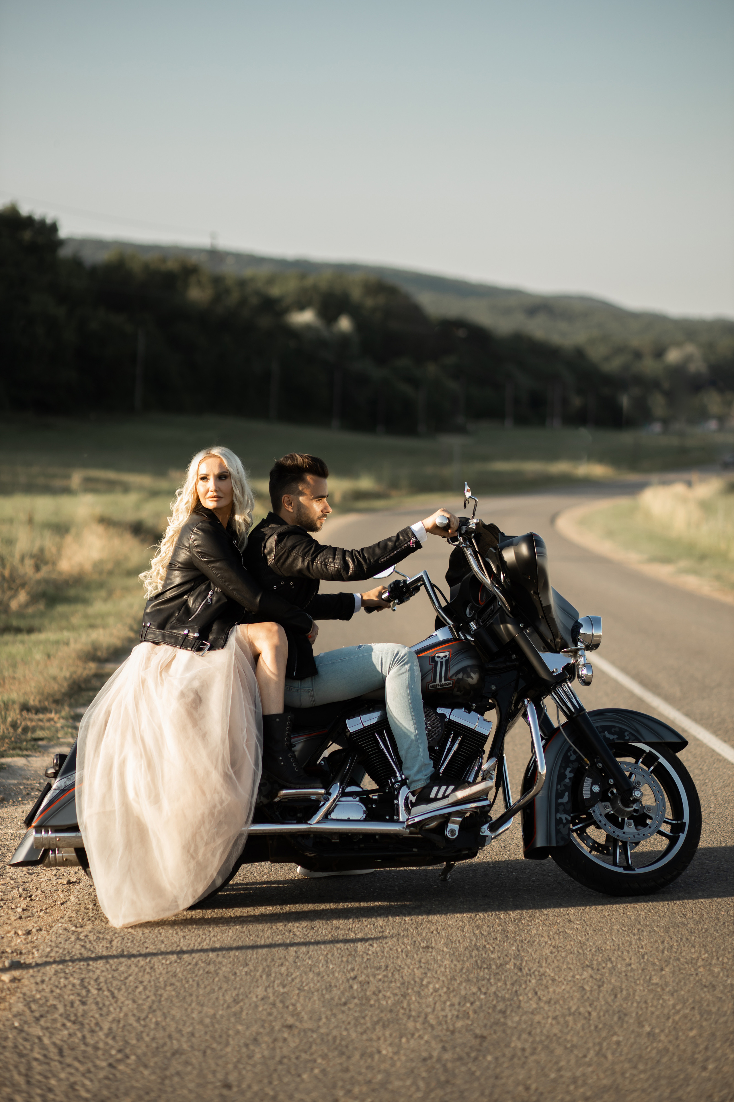 MOTO WEDD. Валерия Солнцева свадебный и семейный фотограф