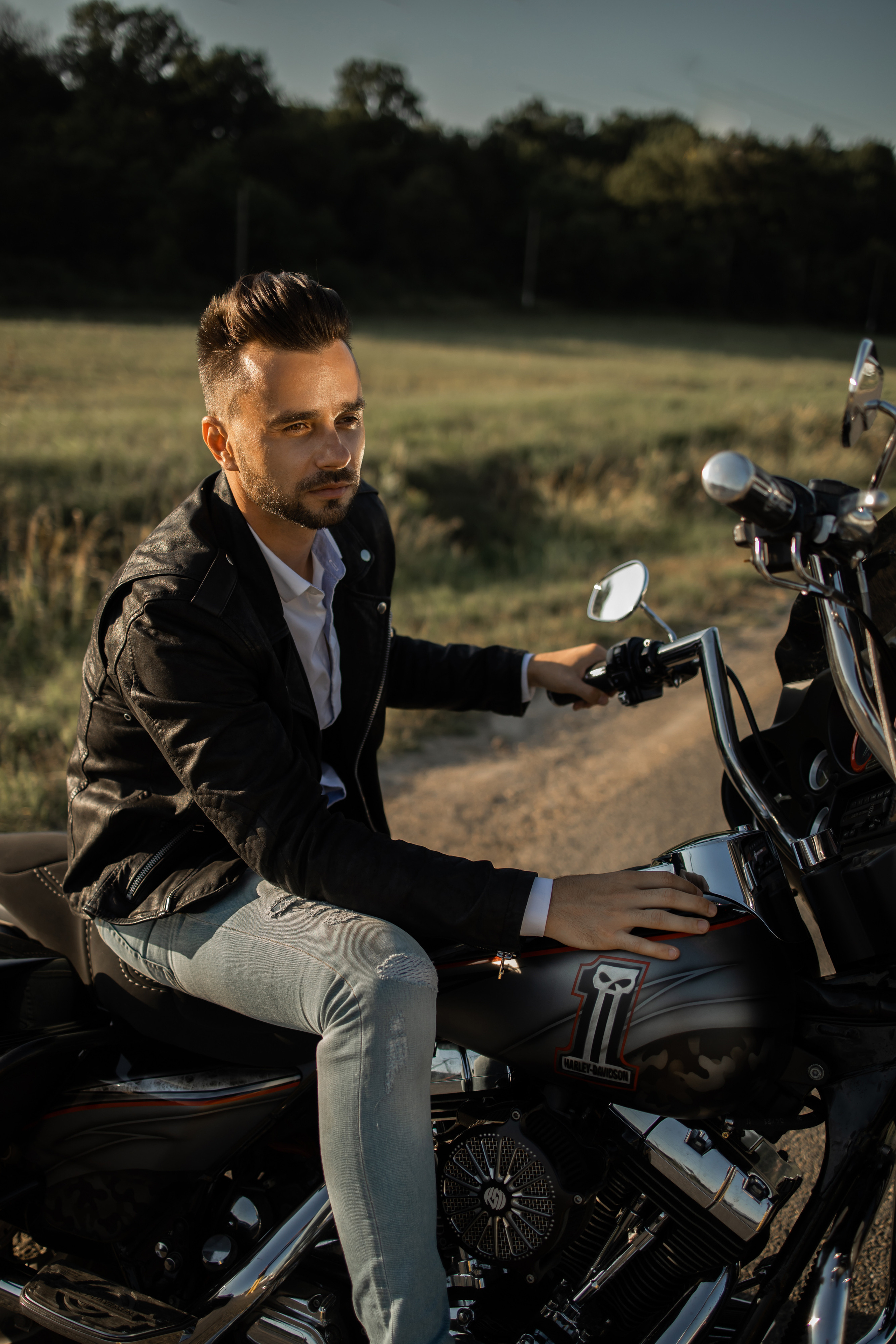 MOTO WEDD. Валерия Солнцева свадебный и семейный фотограф