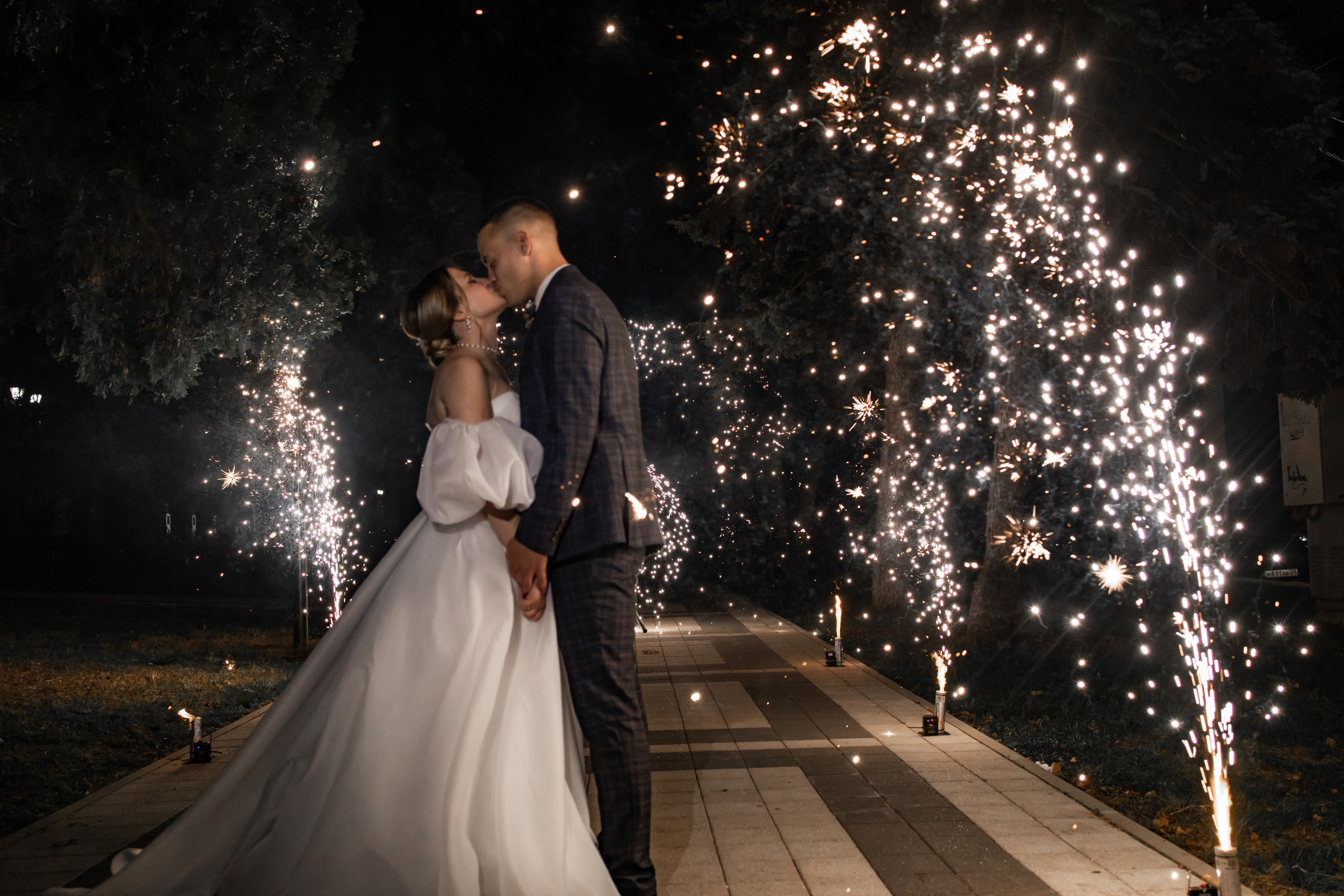 LOVE & WINE. Валерия Солнцева свадебный и семейный фотограф