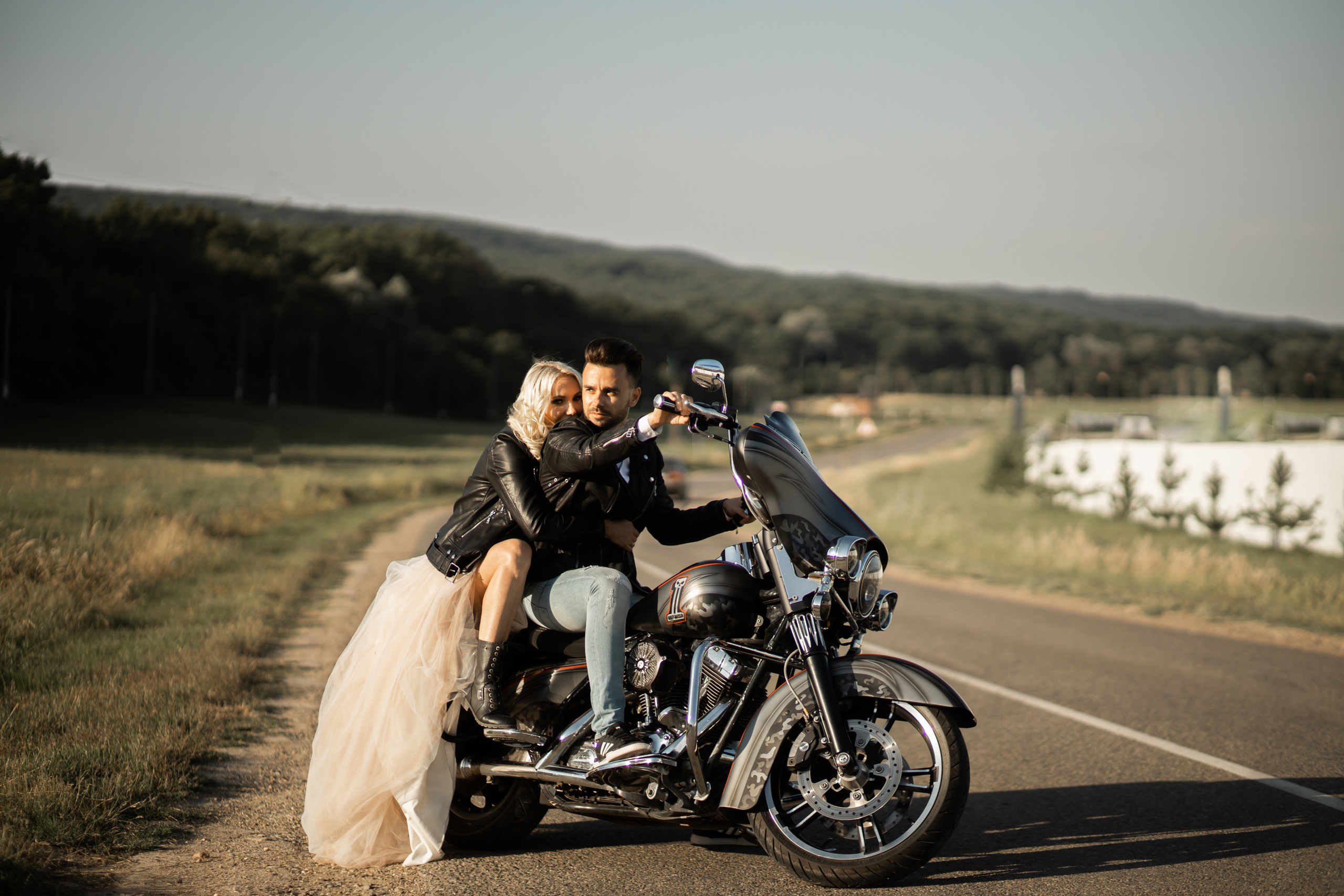 MOTO WEDD. Валерия Солнцева свадебный и семейный фотограф