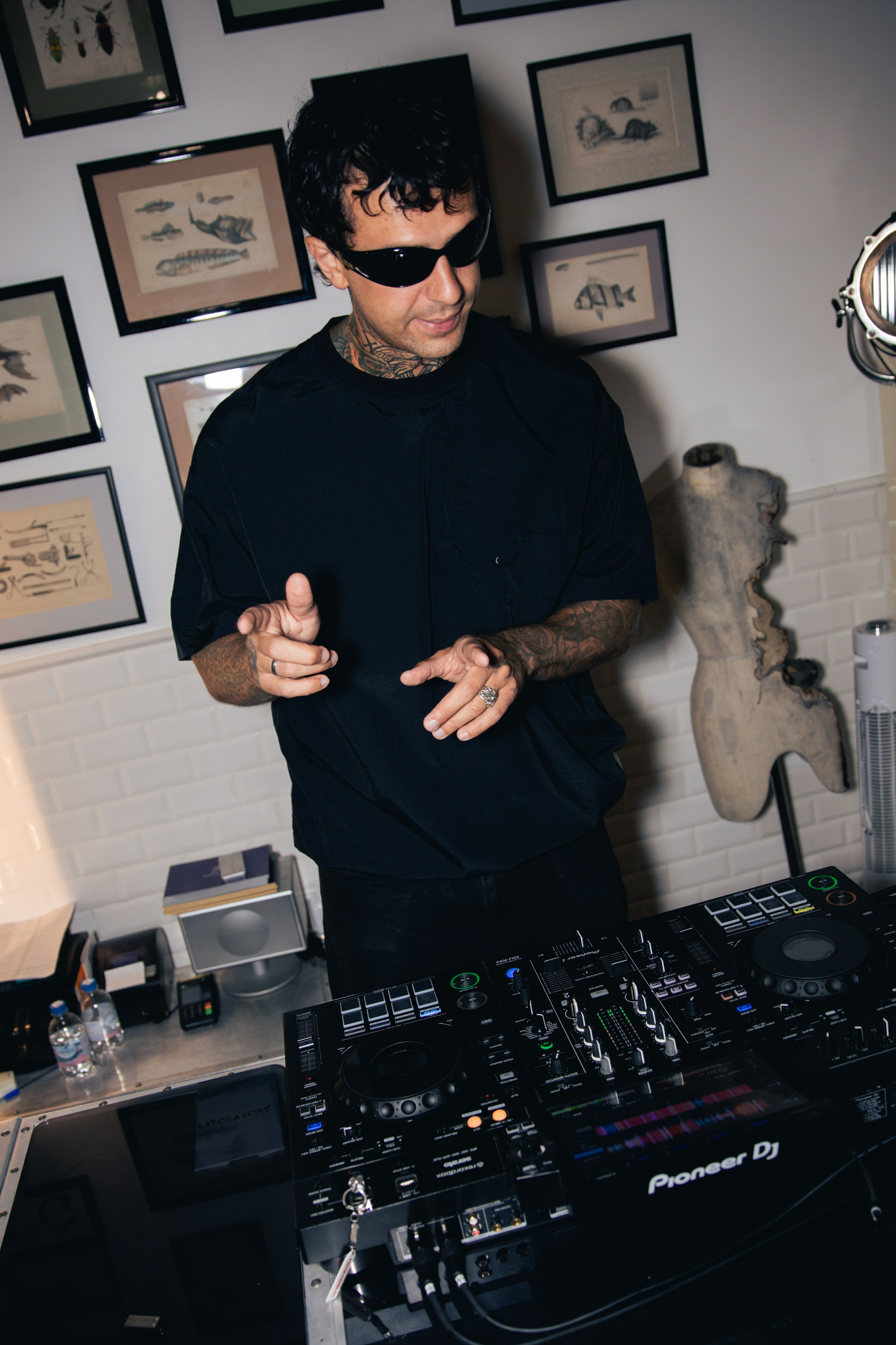 PARTIES. DRIPSTOCK MAG