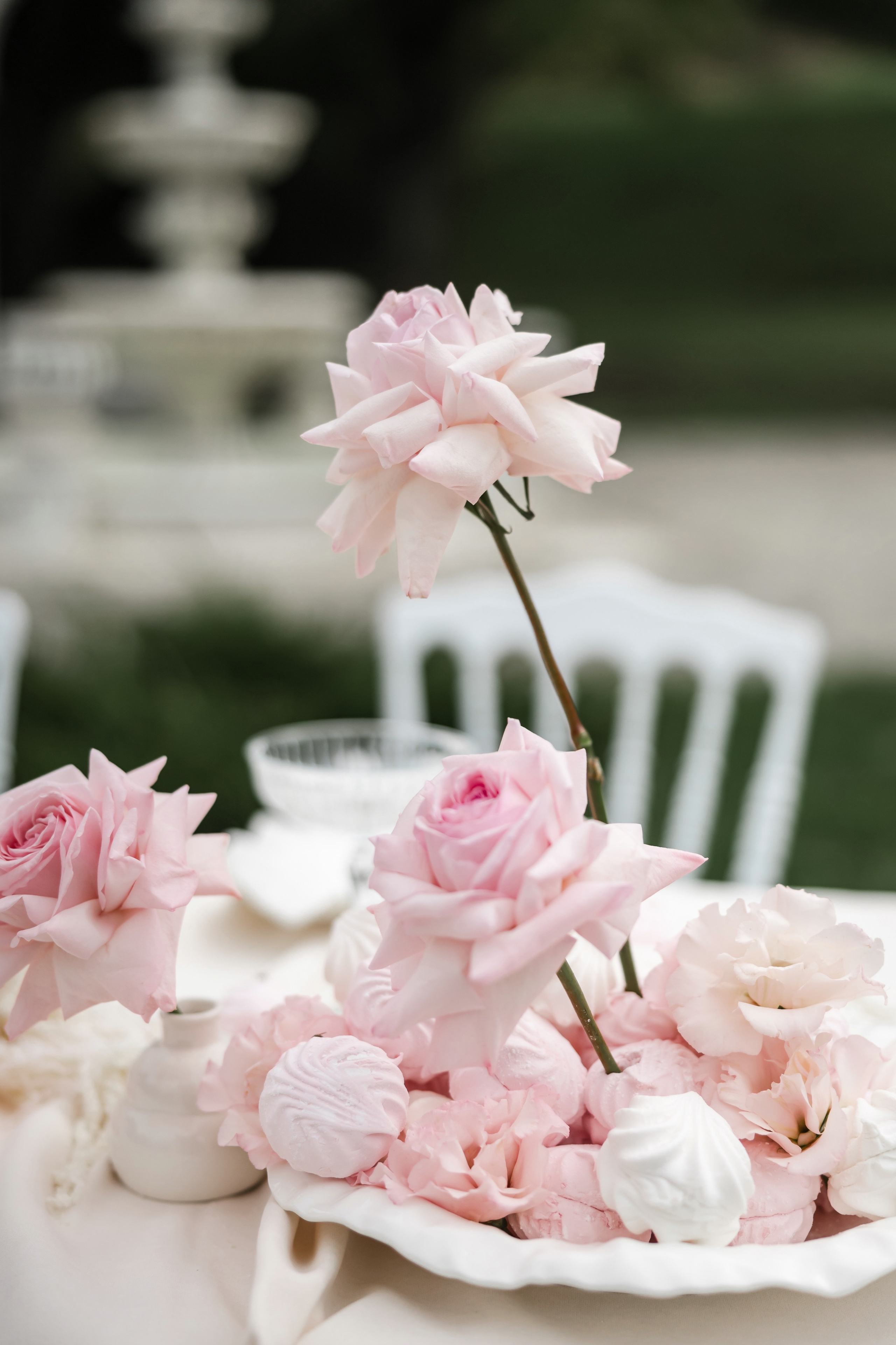 Утро молодоженов должно быть только таким. Сочетания природы Кавказа, стильного декора и эмоций двух влюбленных. Организация мероприятий ЮФО