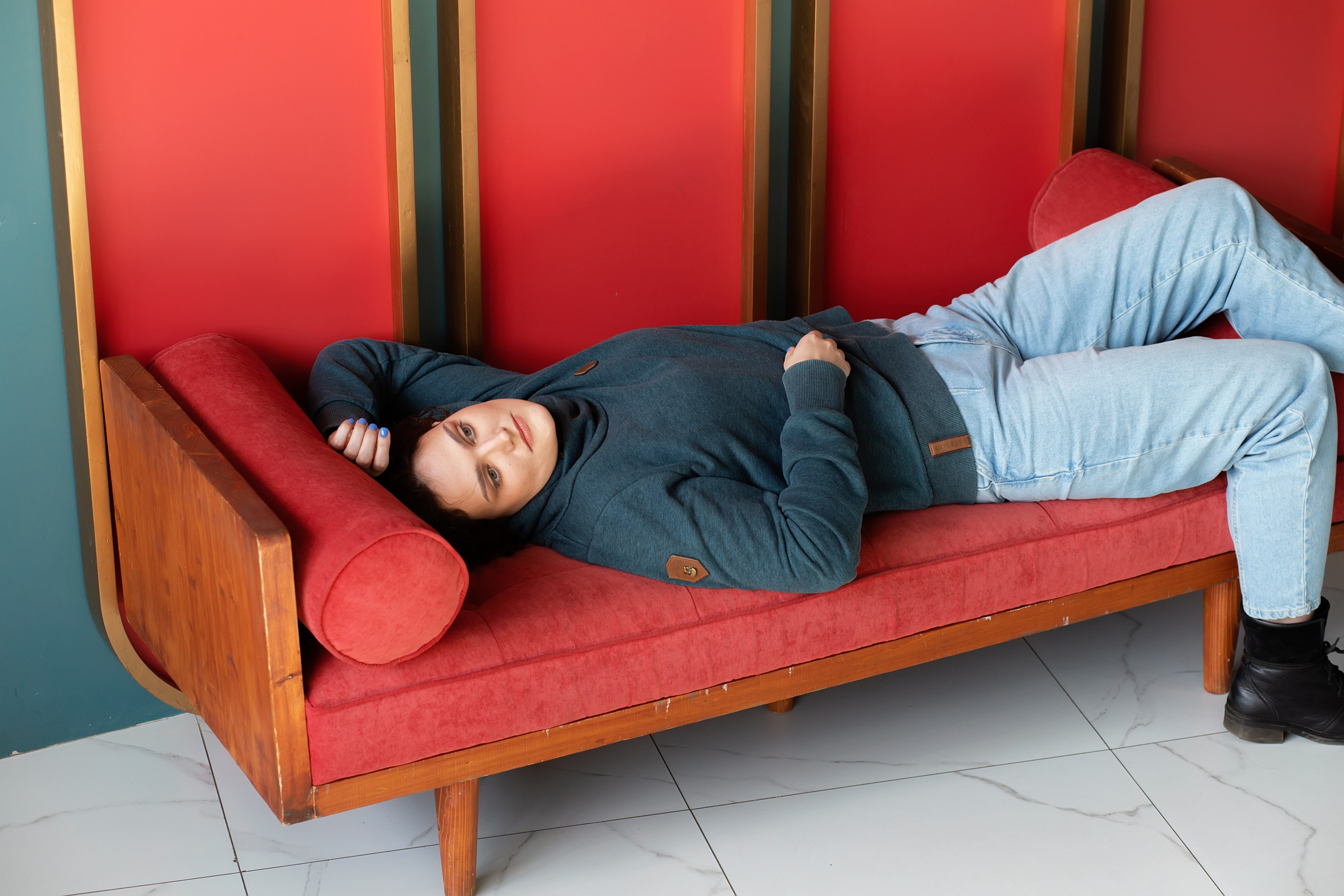 Визуал для группы ВК психолога в Санкт-Петербурге. Контент для соцсетей. Портретные фотосессии, контент-съемки, репортаж