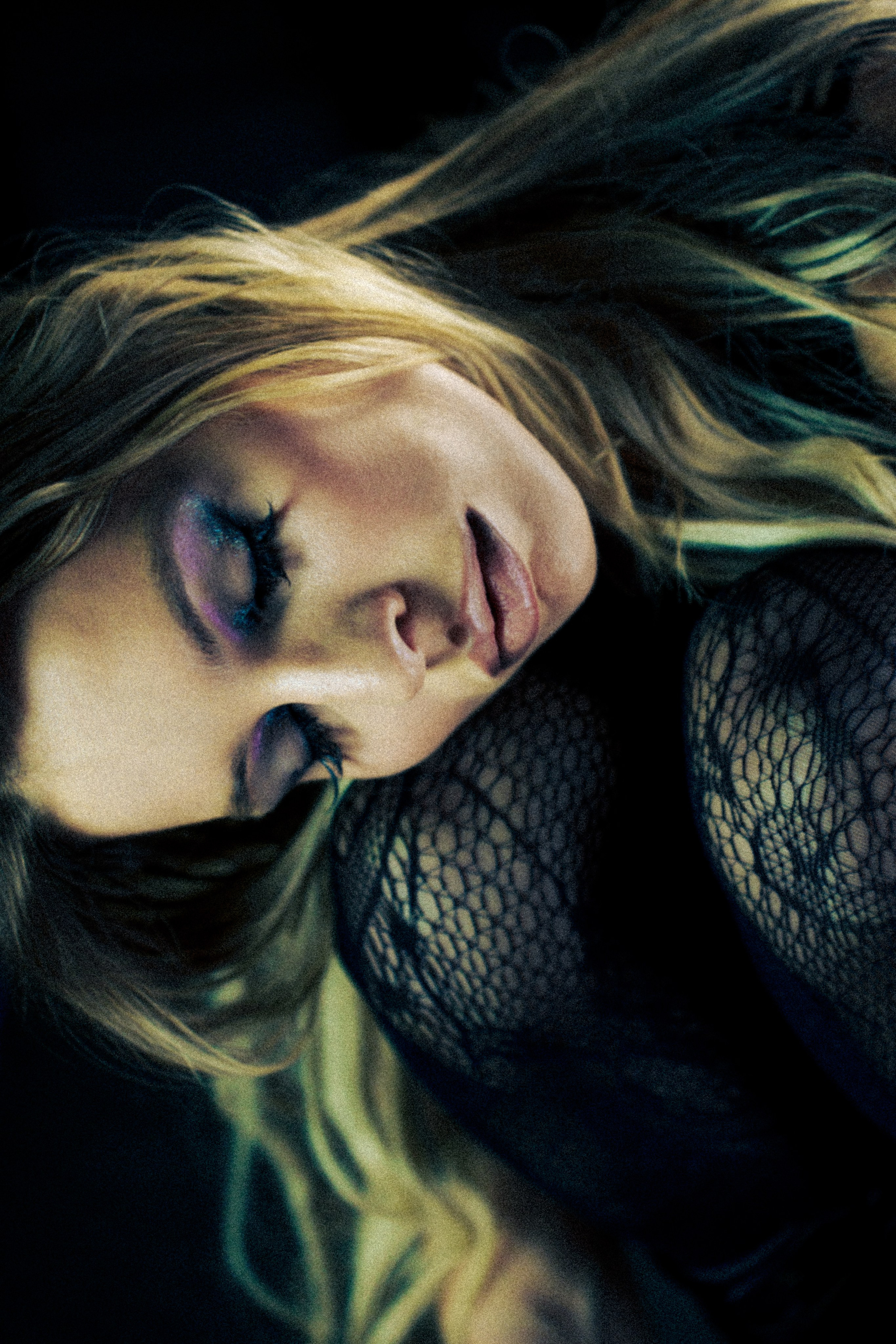 Polovinka. Polypolarphotography