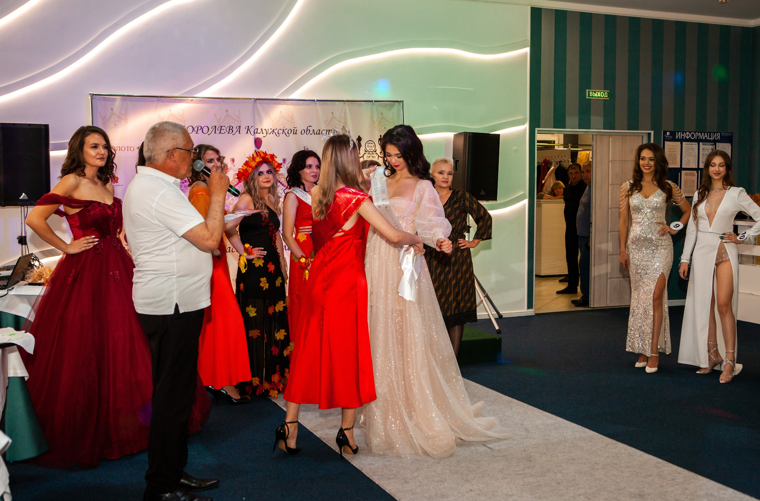 Королева Калужской области. Репортажный, семейный, свадебный, портретный фотограф