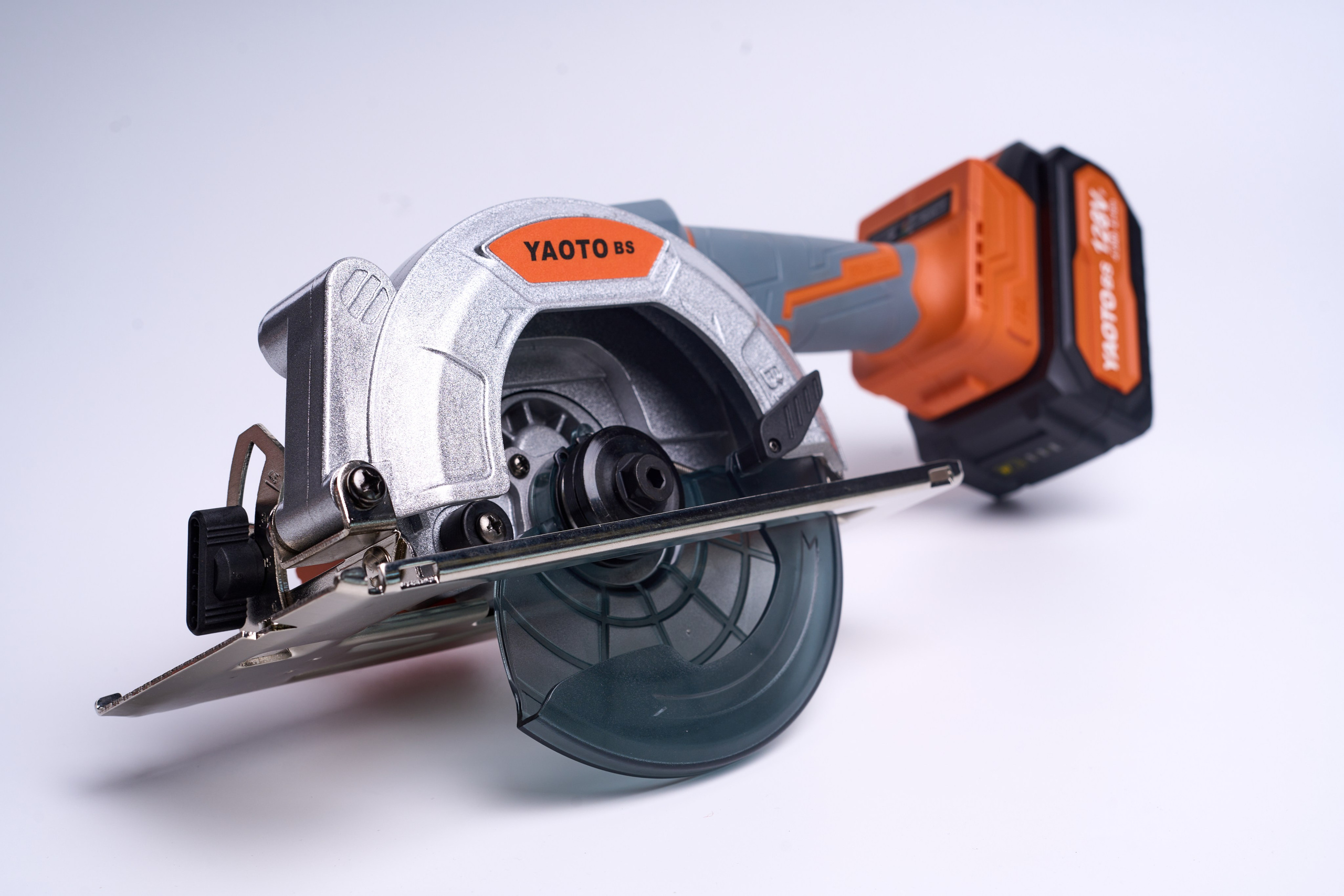 Инструменты 2. Фотограф Ахмедов Эльдар Чита