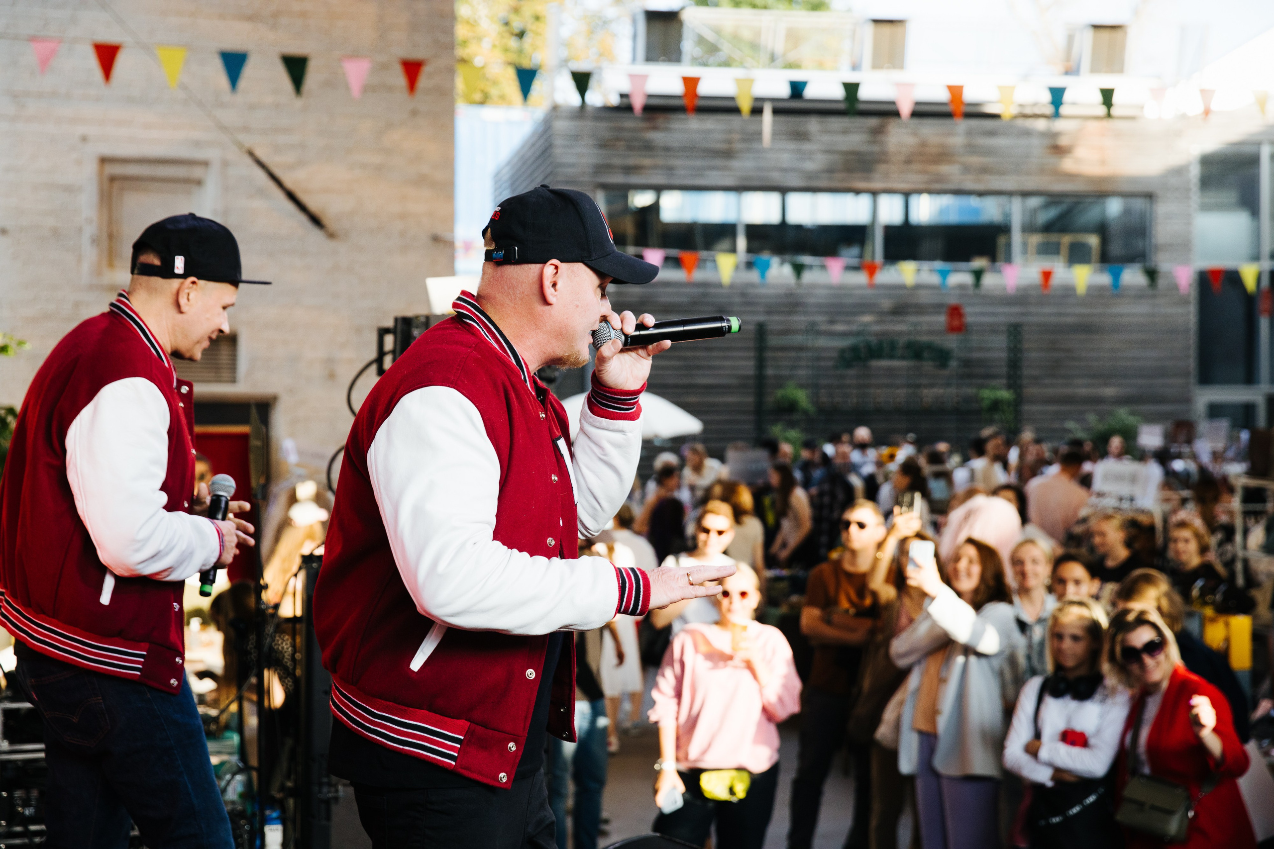 14–15 августа 2021 в «Стрелке». Фотоотчеты «Ламбада-маркета»