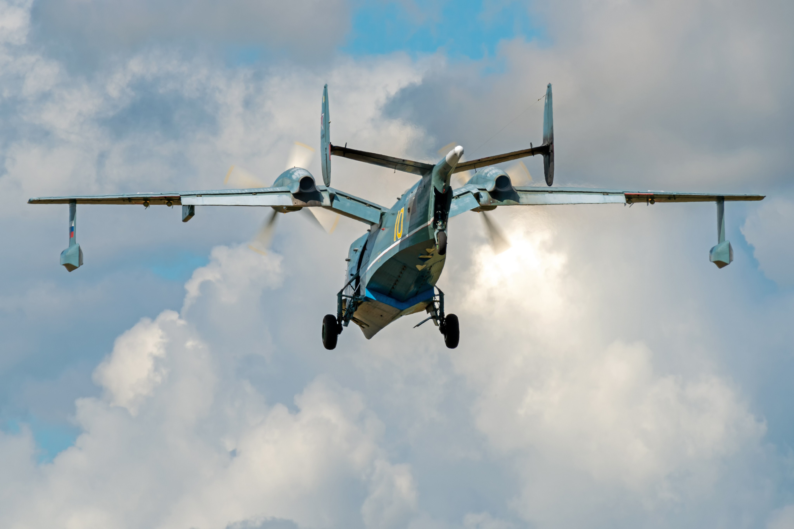 Авиация: самолеты, вертолеты, небесные зарисовки. От прошлого к будущему авиации через фотографию