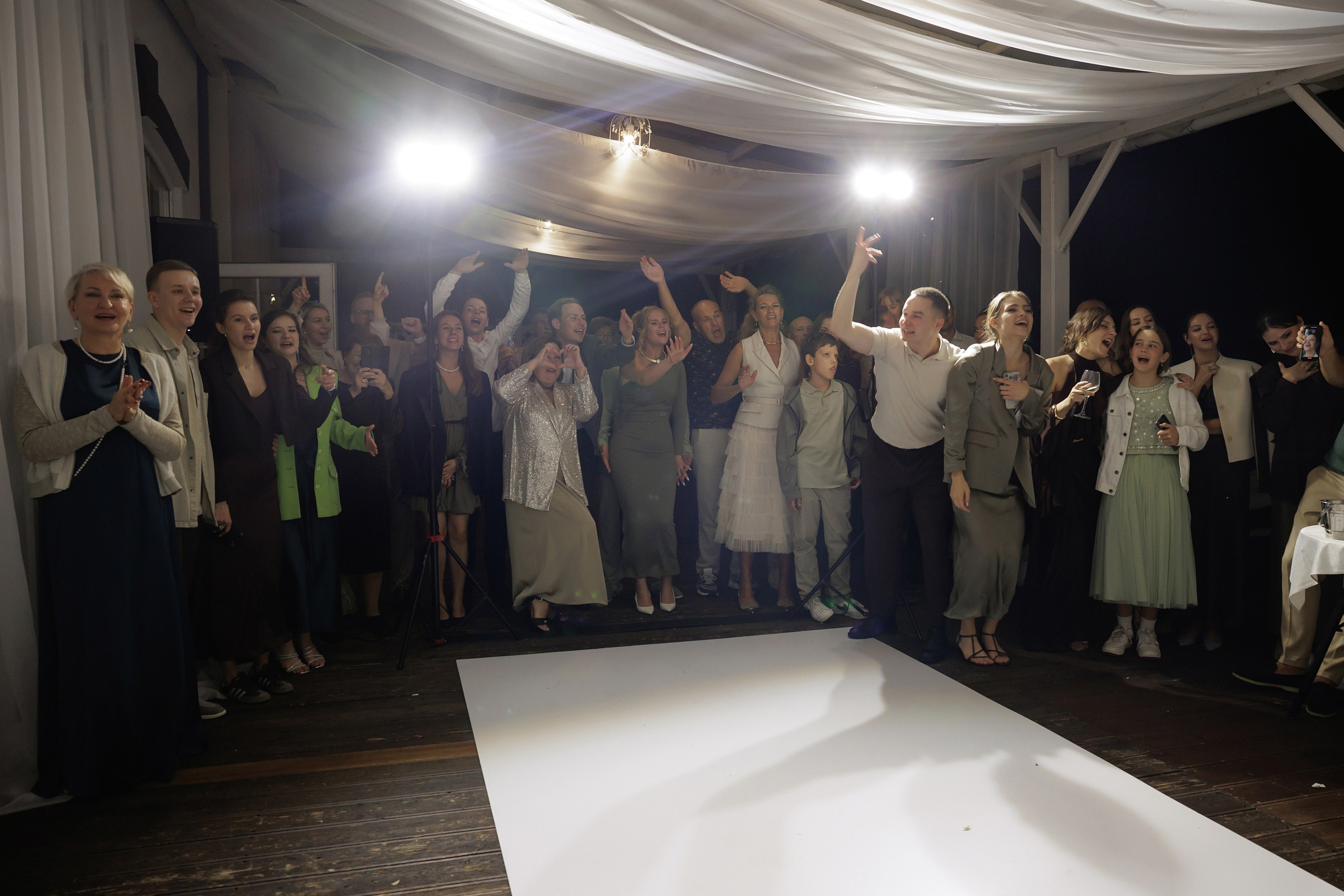 Ты рядом со мной, и это — самый чистый кайф! ♥. Свадебный фотограф Калининград