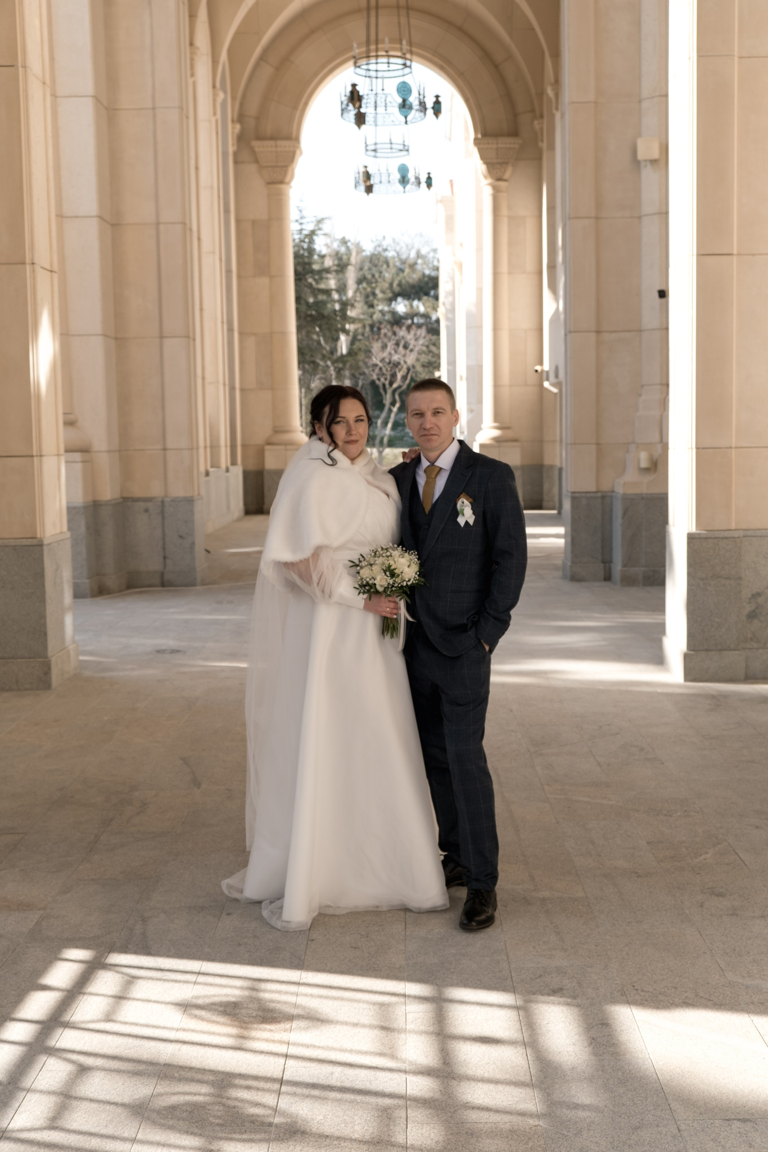 Гостиница Севастополь. Свадебная фотосессия Новый Херсонес. Профессиональная фотосъемка в Крыму. Натуральные эмоции и живые кадры. Забронируйте дату прямо сейчас!