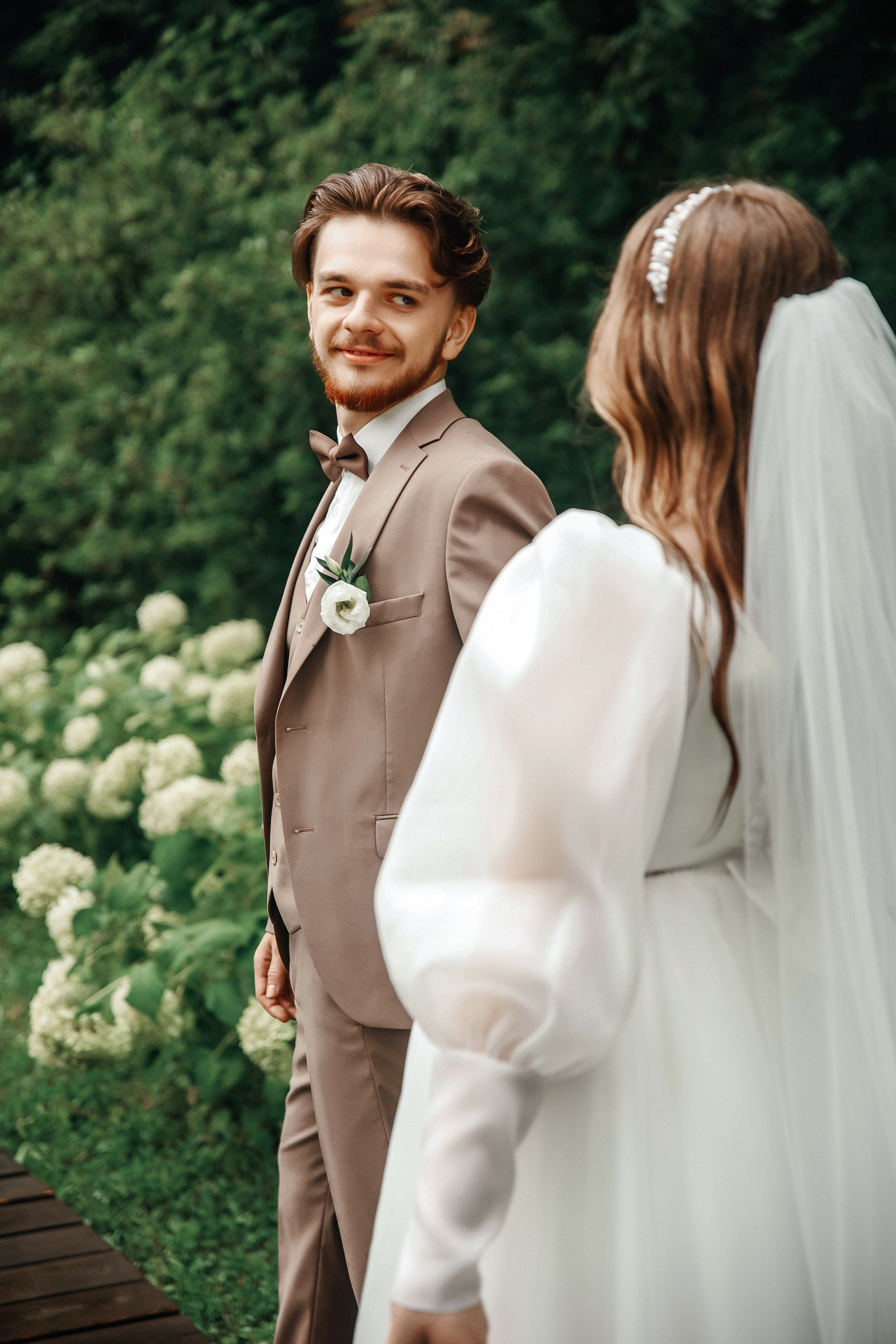 Свадебная фотосессия ВДНХ. Свадебный и семейный фотограф в Москве