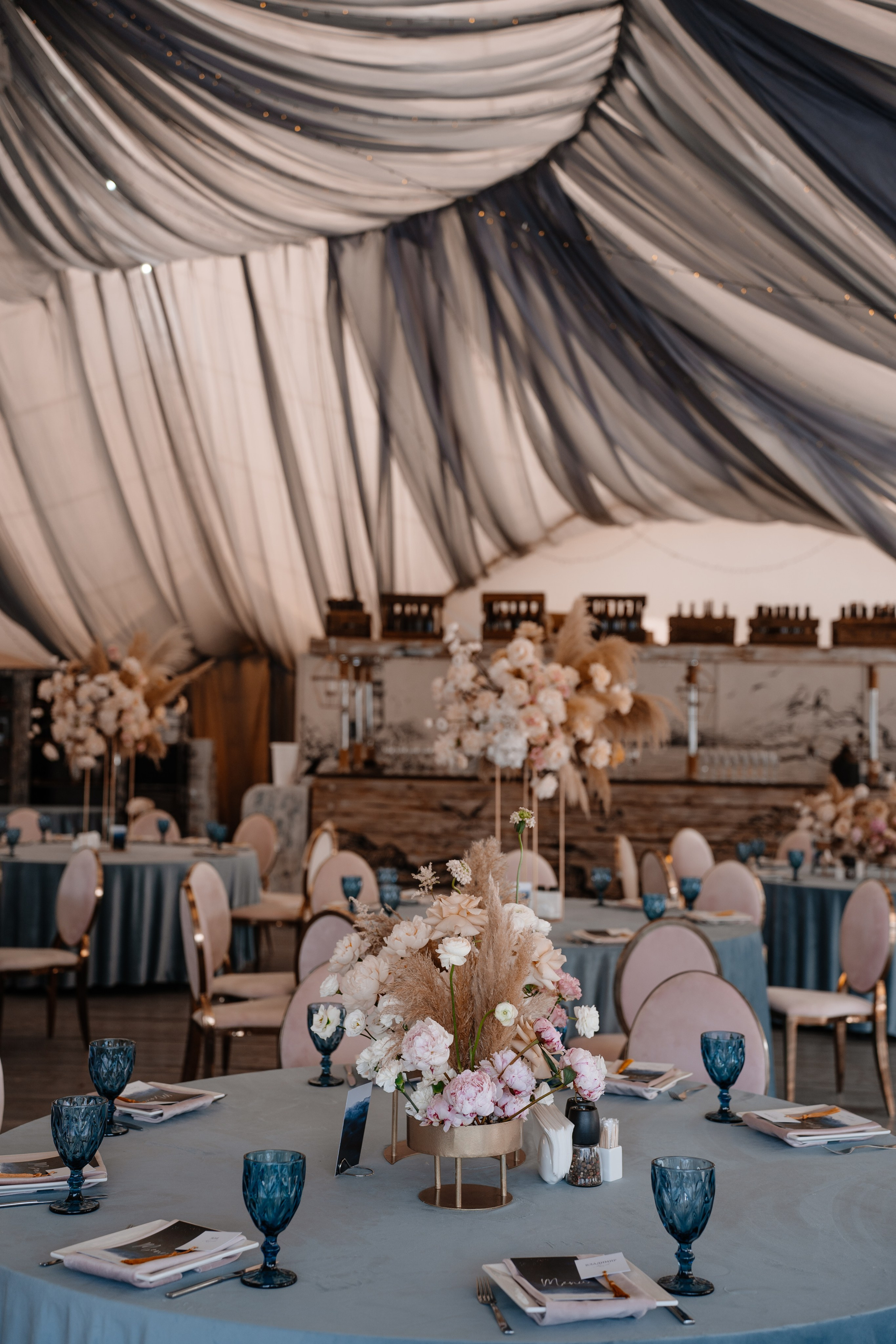 Выездная регистрация свадьбы в ресторане River Club Moscow. Свадебный и семейный фотограф в Москве Светлана Зоткина