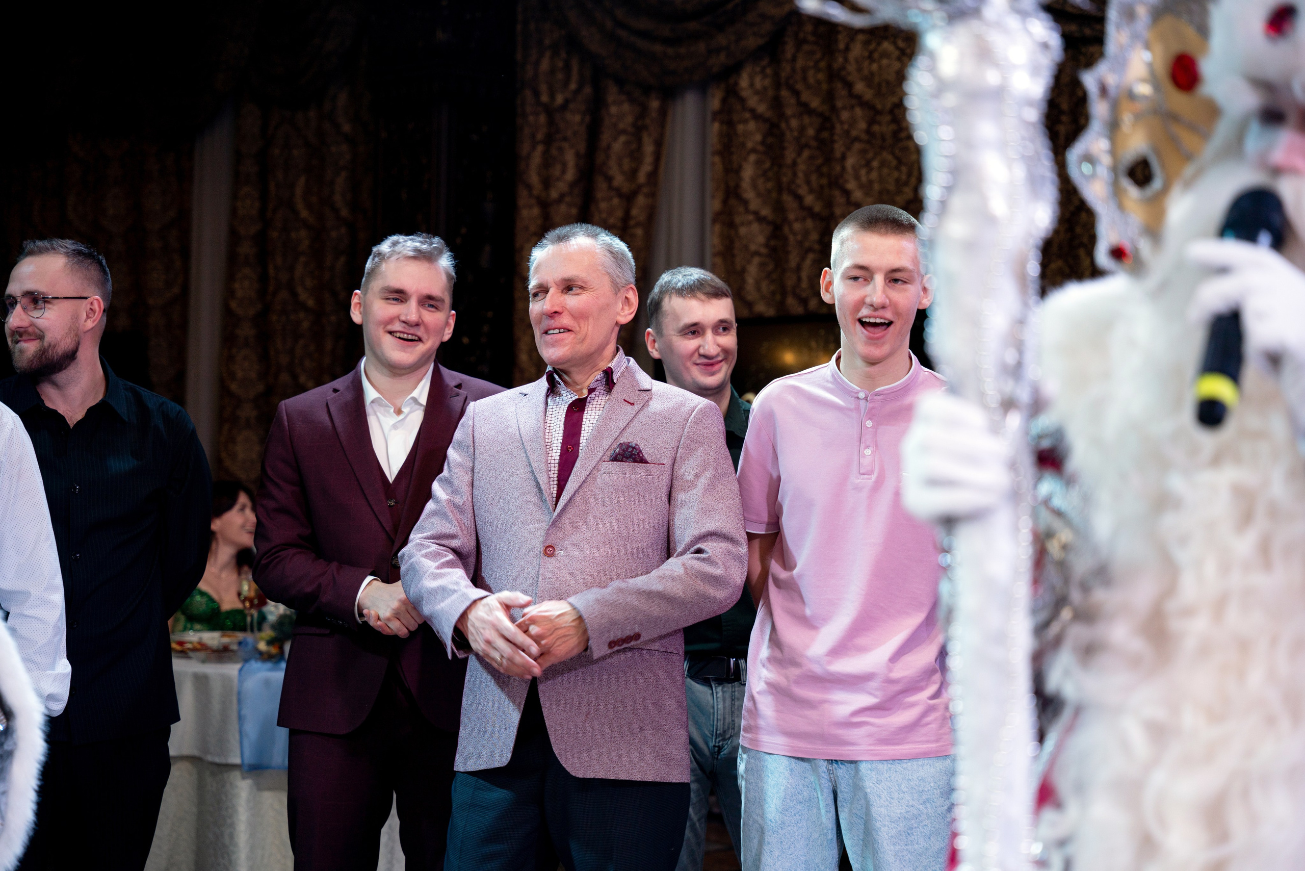 НОВОГОДНЯЯ НОЧЬ 2025 ВИДГОФ. Фотограф на любое мероприятие