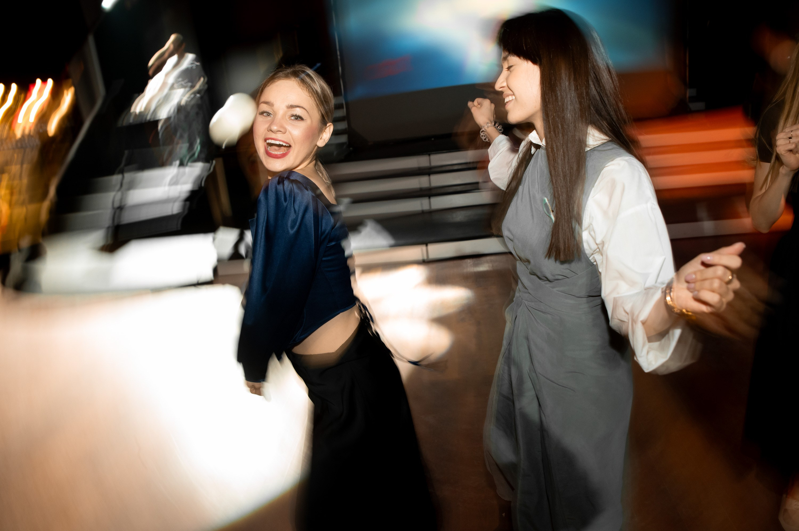 Корпоратив в театре МДМ. Свадебный и портретный фотограф в Москве Жердев Даниил