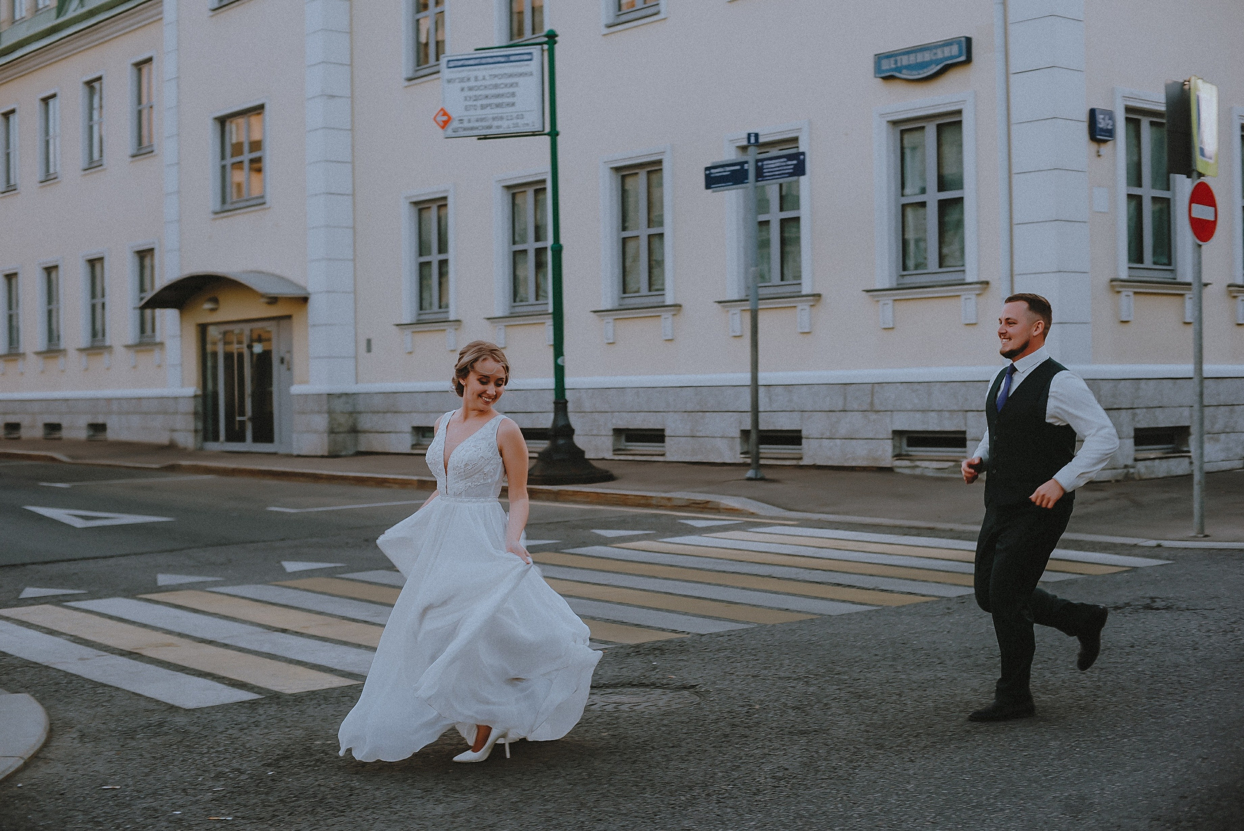 Love.app: Всё для счастливой жизни. Свадебный и семейный фотограф в Москве Сажина Кристина КиМ. Свадебный оператор в Москве Сажин Максим