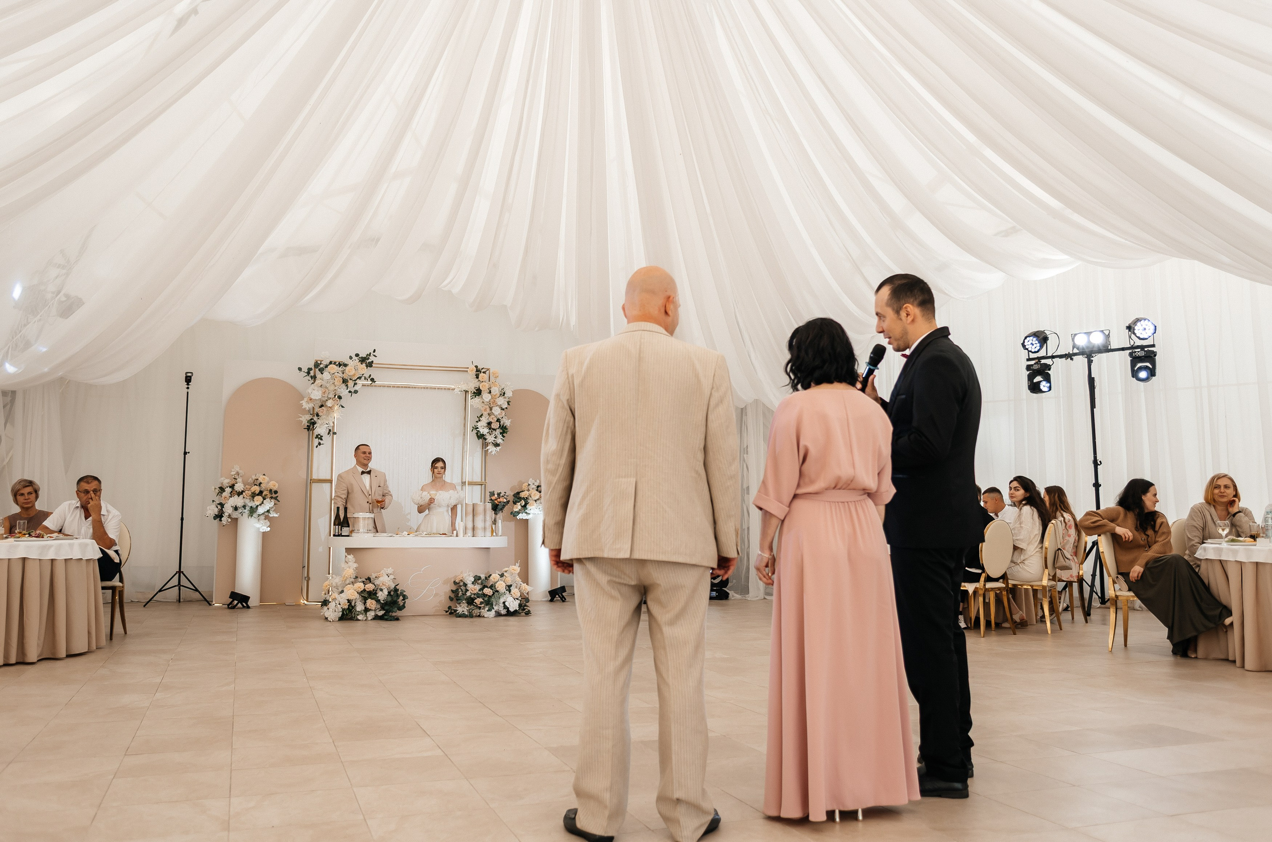 Егор & Валентина | 18.08.2025. Свадебный и семейный фотограф в Омске Евгения Хакимова