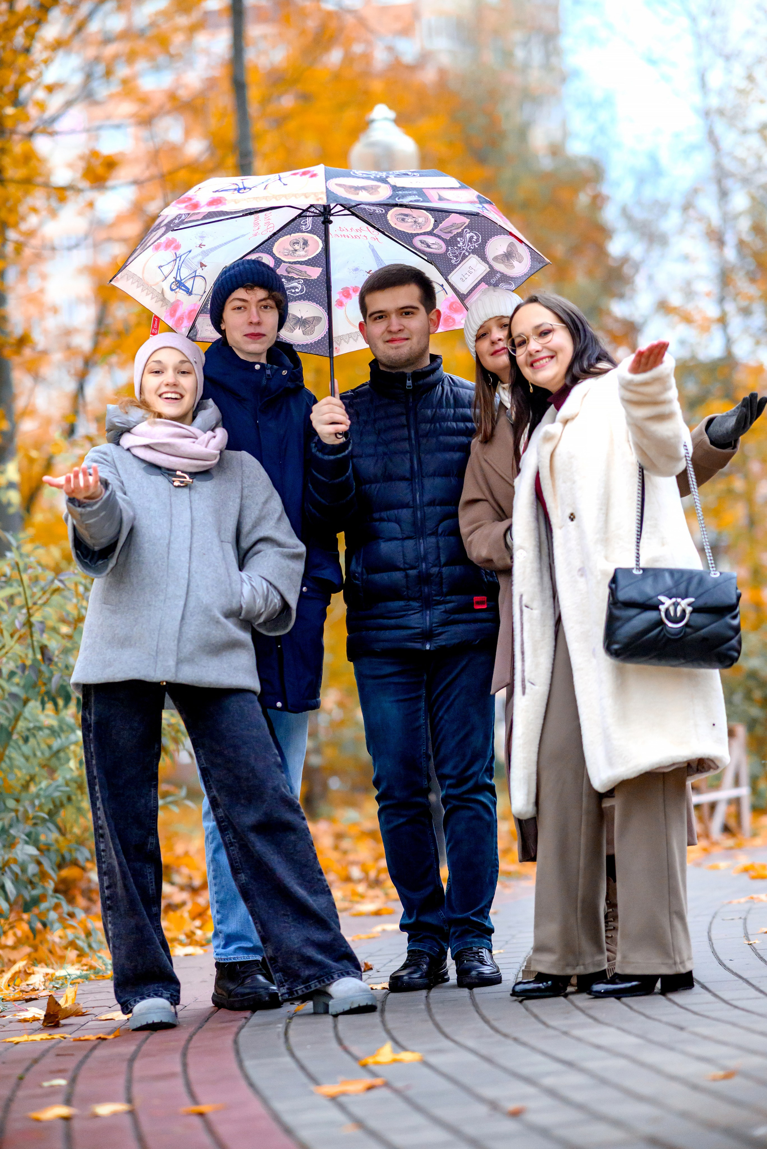 Альбомы для выпускников 9 11 классов. Выпускные альбомы в Туле и Тульской области для школ и детских садов