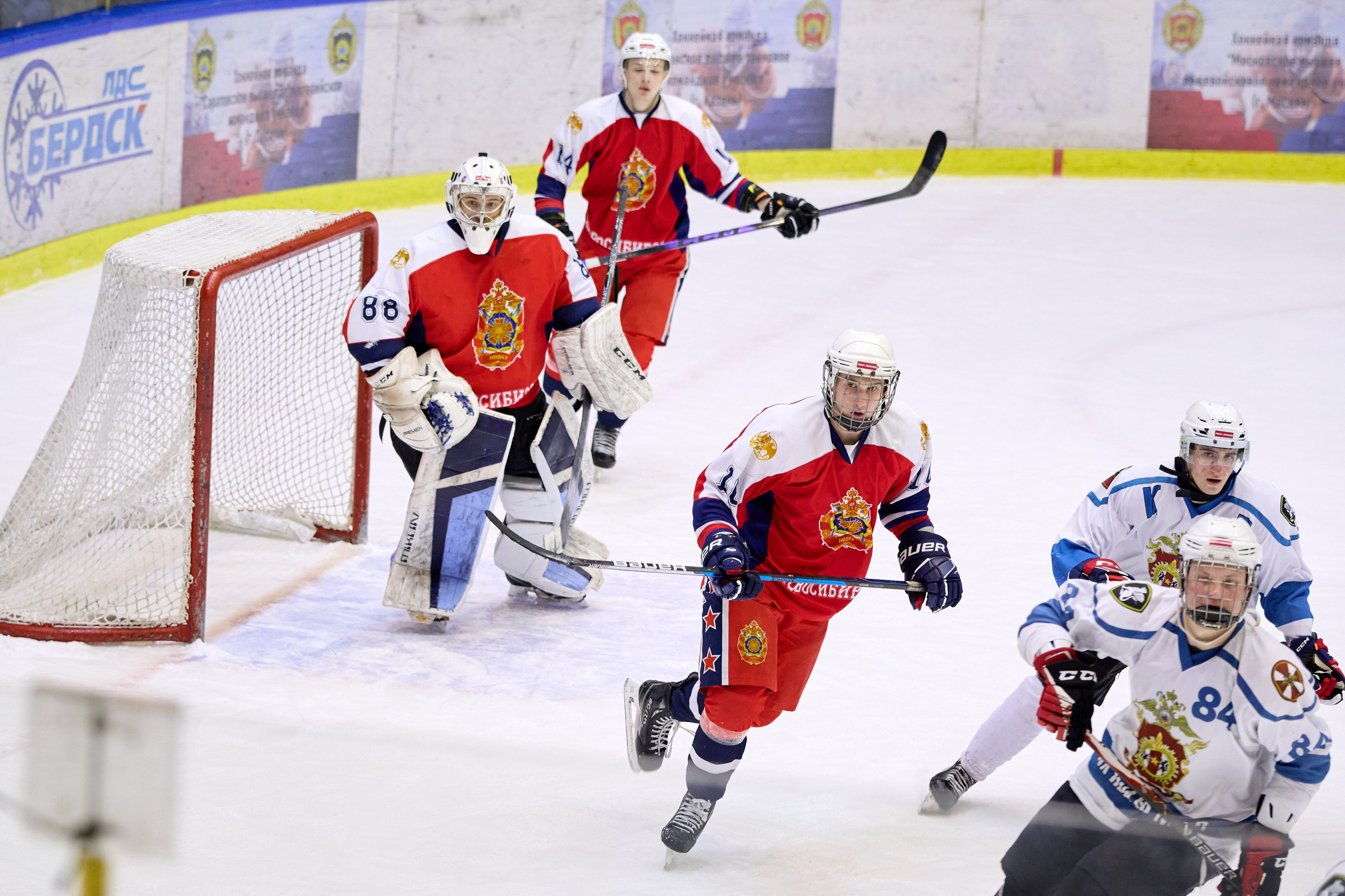 Хоккей. Кубок памяти Никиты Фаткулина. Финал. Фотограф в Новосибирске Алена Скокова