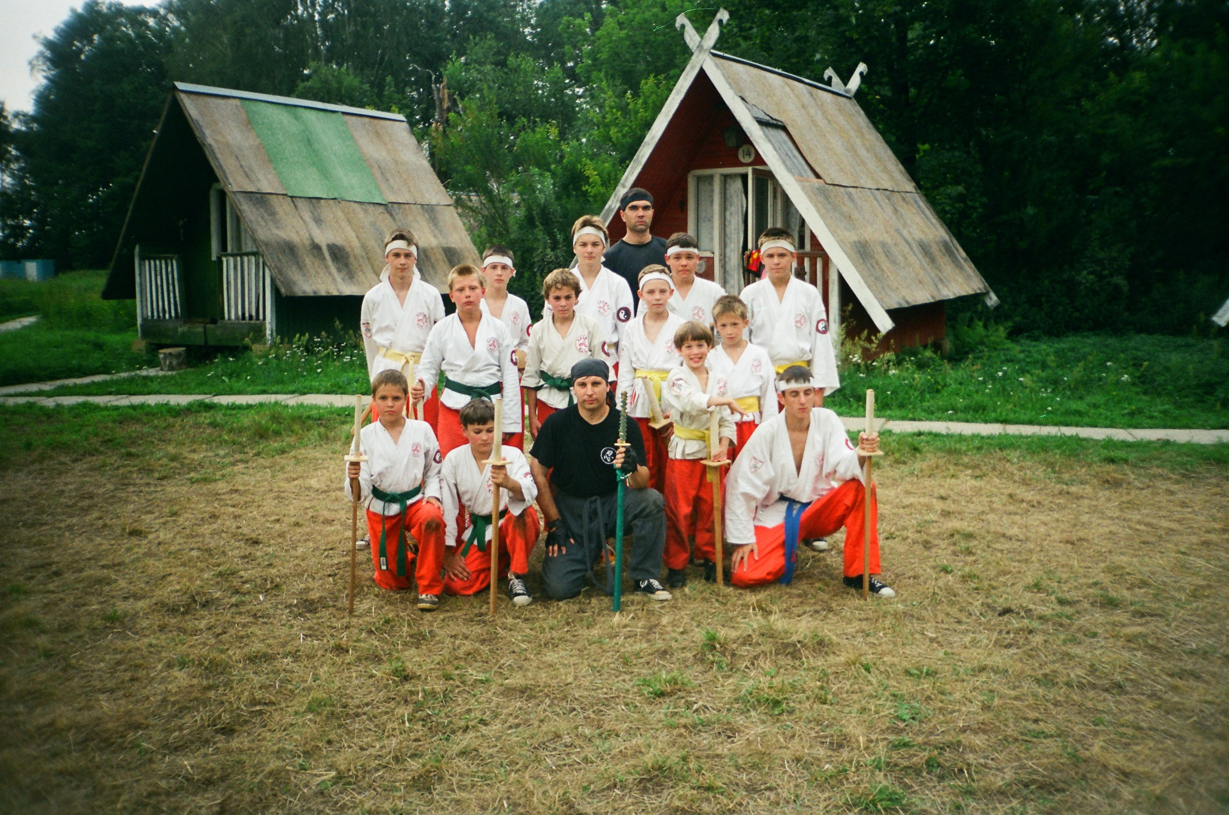 Фотографии Летние сборы ШБИ МОН 2001 г. Школа Боевых Искусств «МОН»