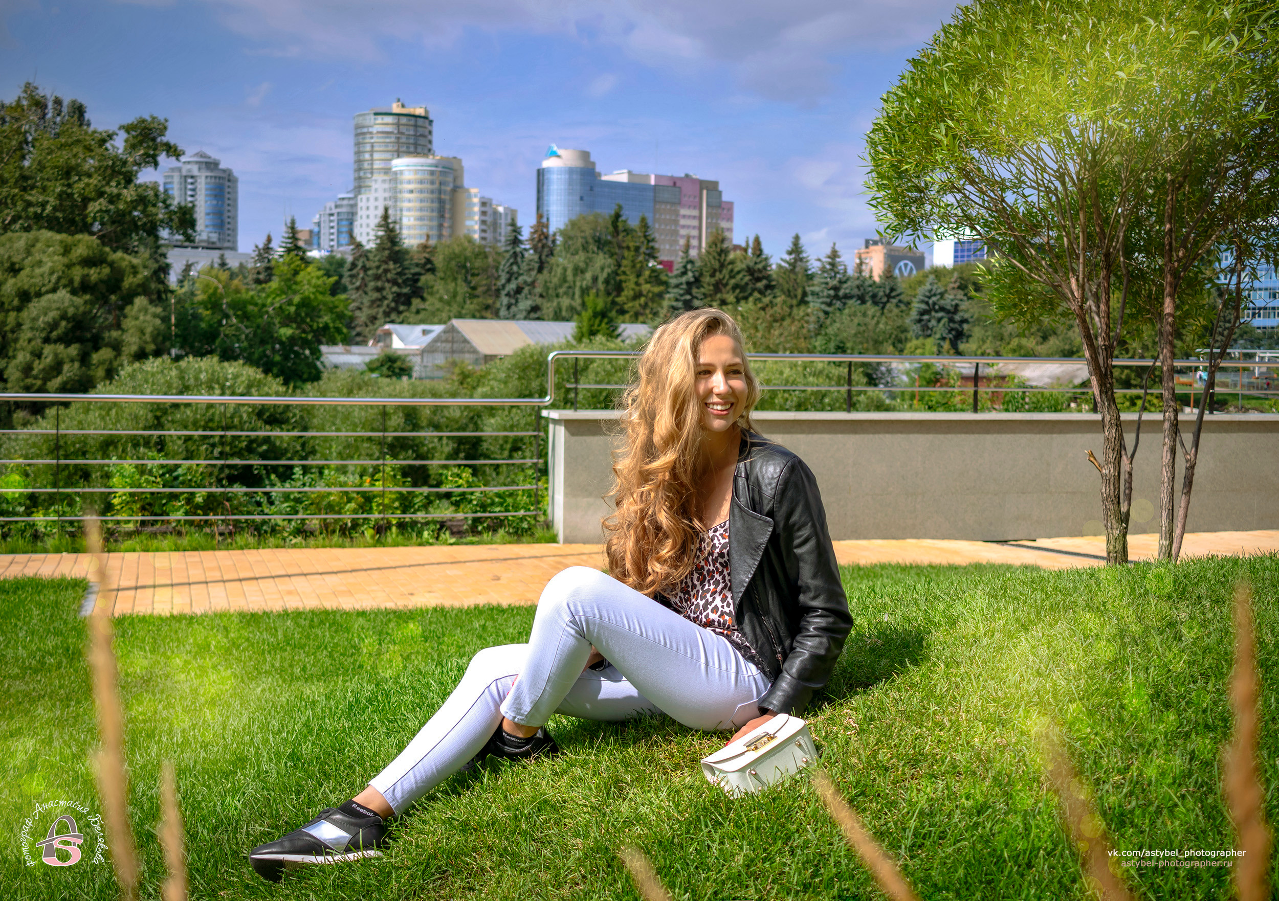 Уличная фотоссесия AS. Фотограф Анастасия Белякова в Санкт-Петербурге и Гатчине