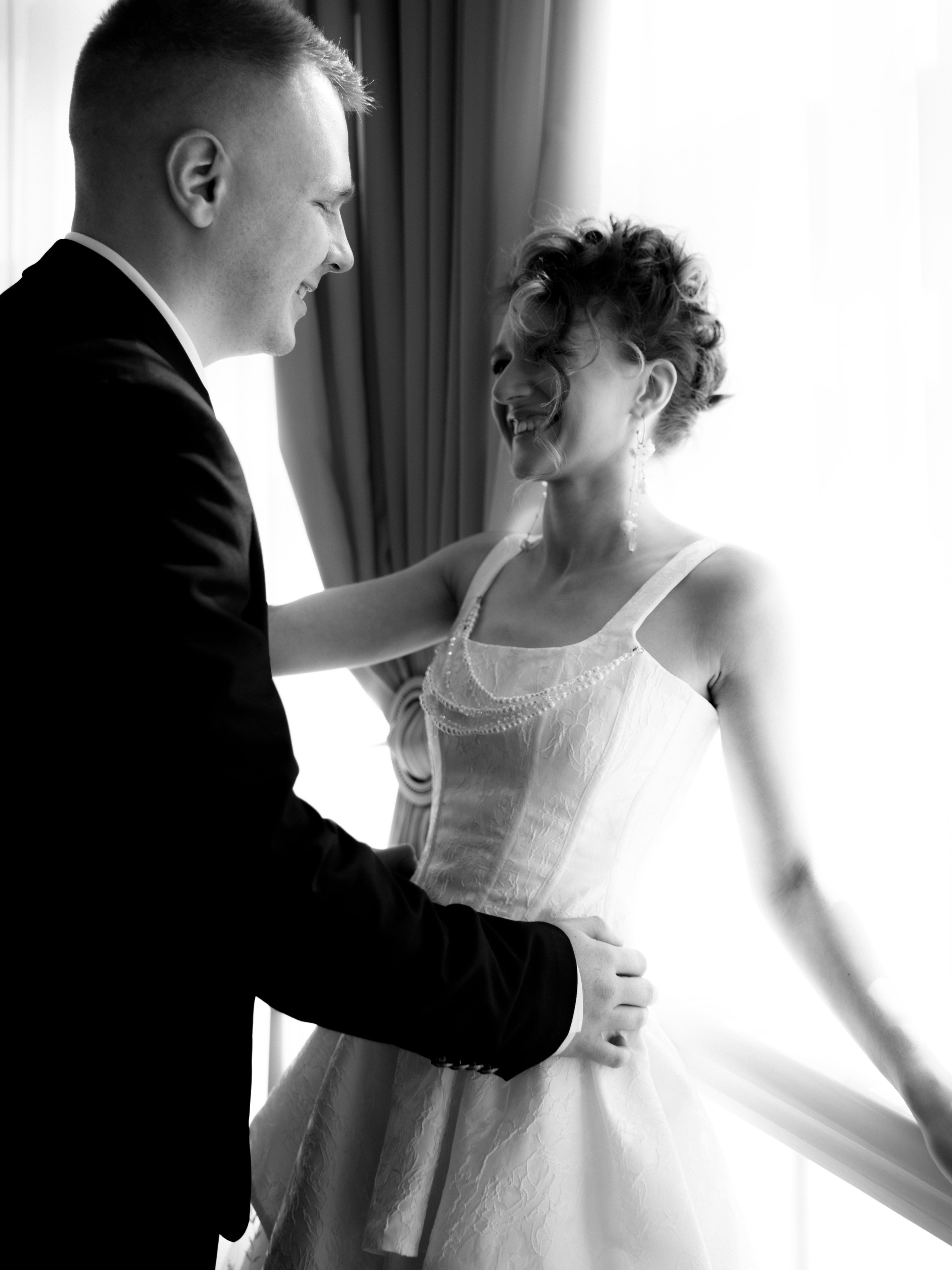 Свадебная фотосессия в городе, Новосибирск — Роман Лахмыткин