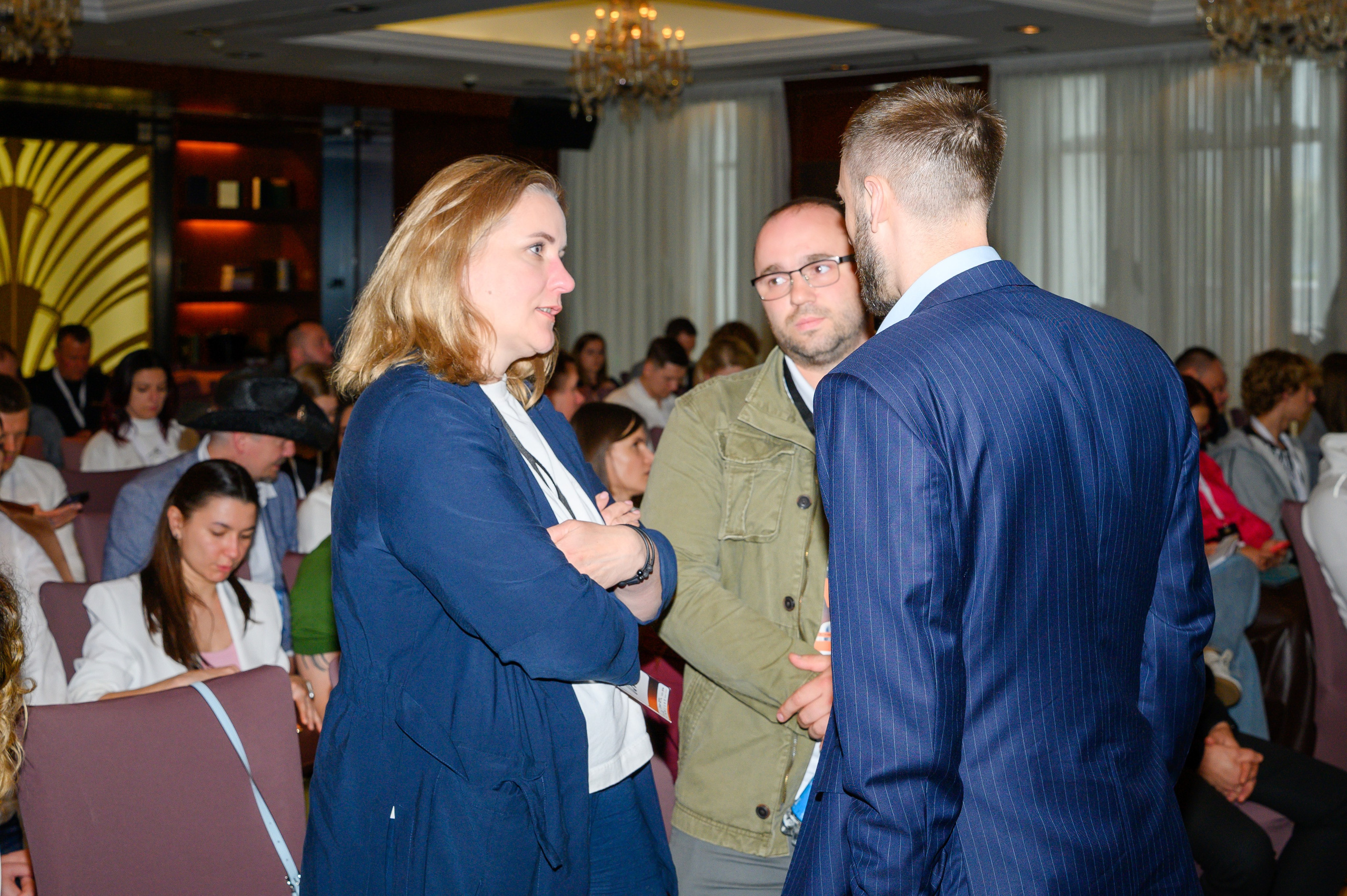 Репортажная съемка с открытия магазина. Фотоуслуги, услуги фотографа, фотографирование важных событий